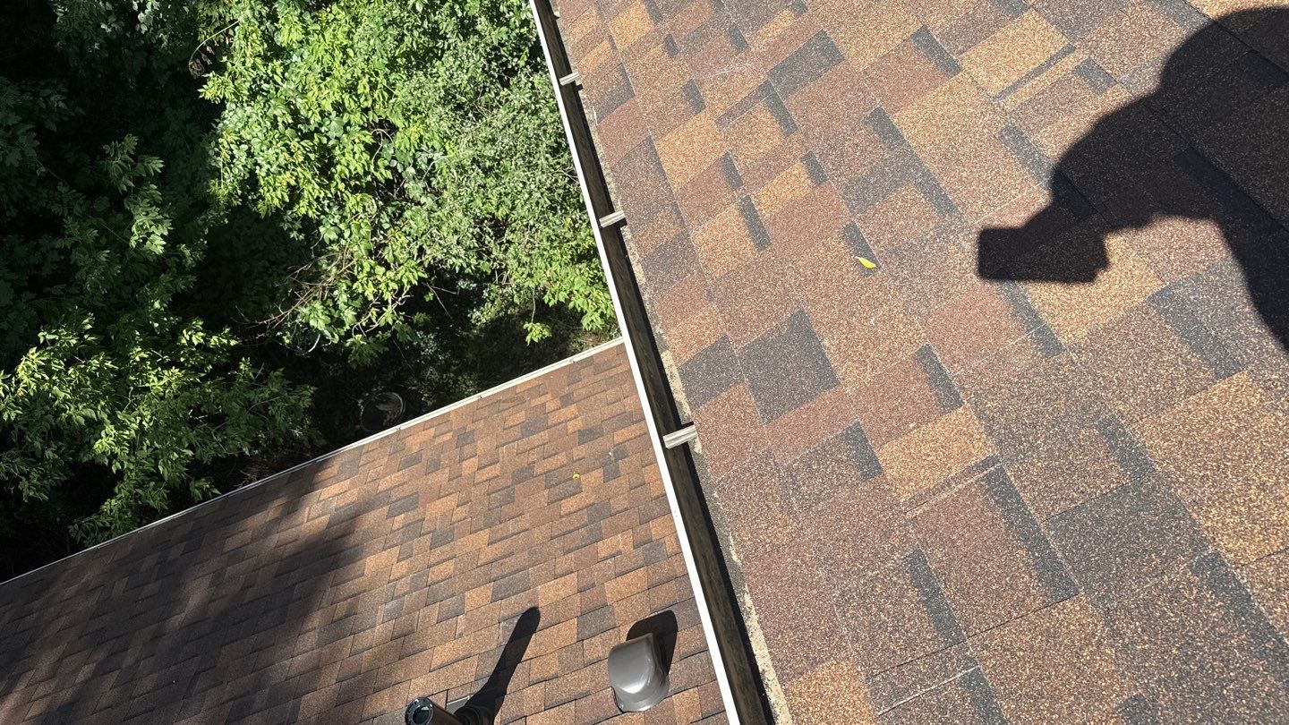 Roof Replacement using Owens Corning Brownwood by 180 Contractors