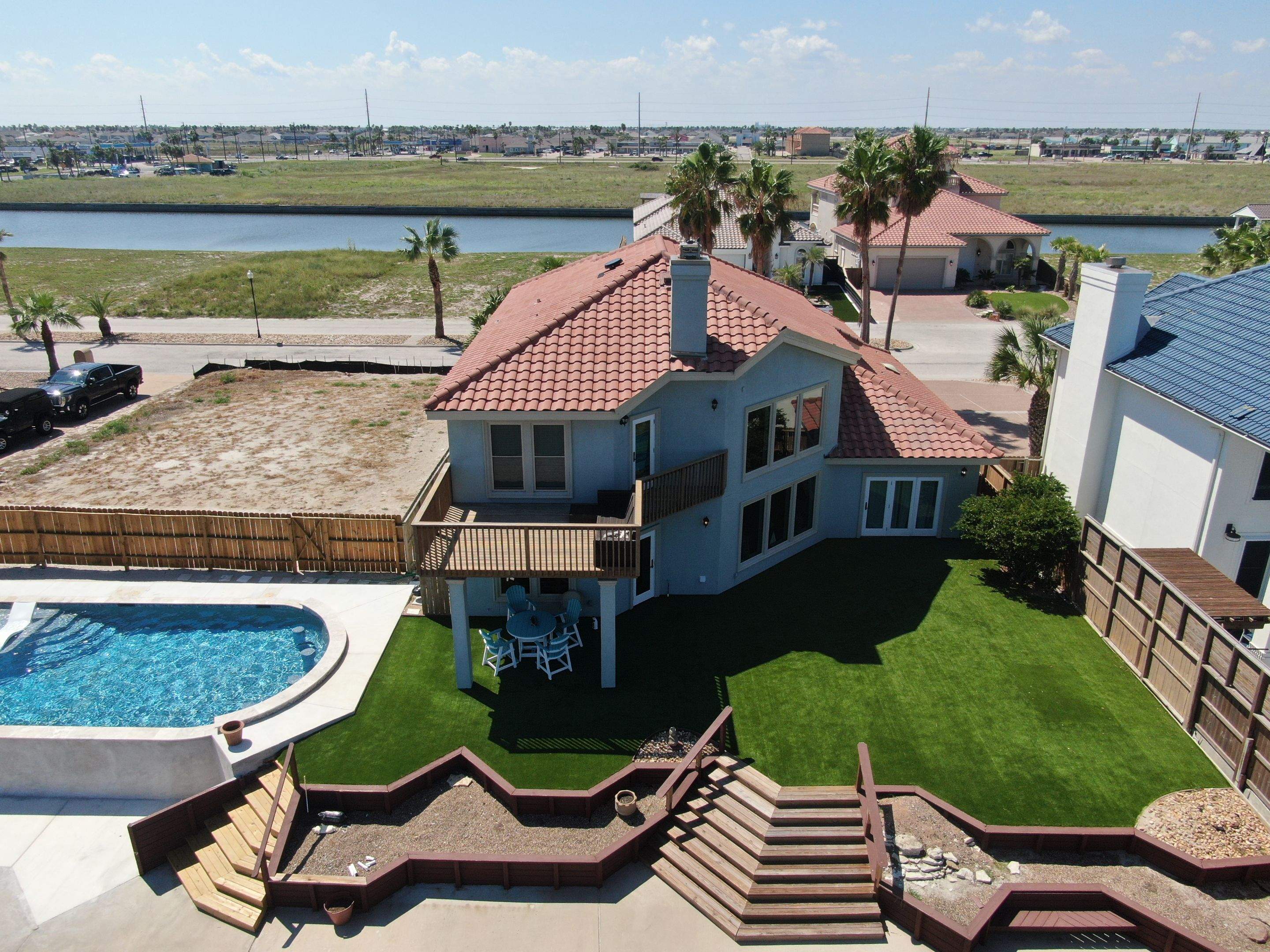 Built to Last by Bayfront Roofing and Construction