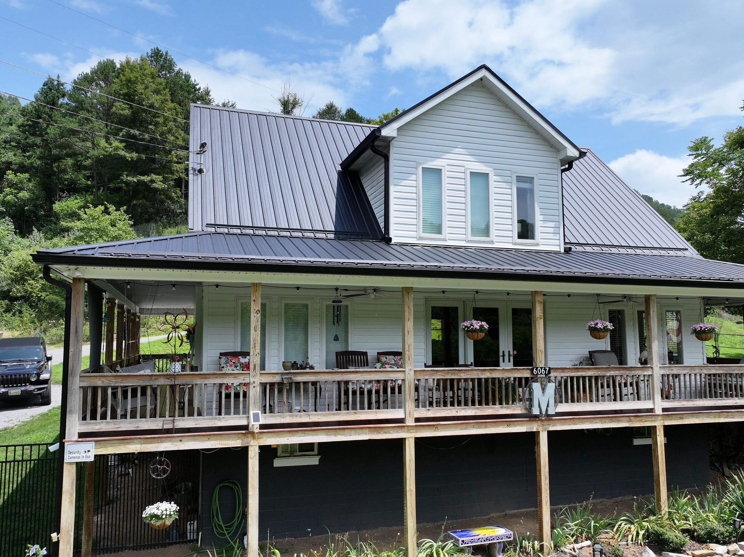 Murphy Residence by Omnia Roofing