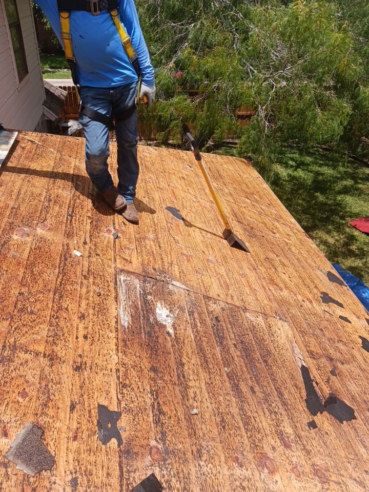 Grey is the new Black by Bayfront Roofing and Construction