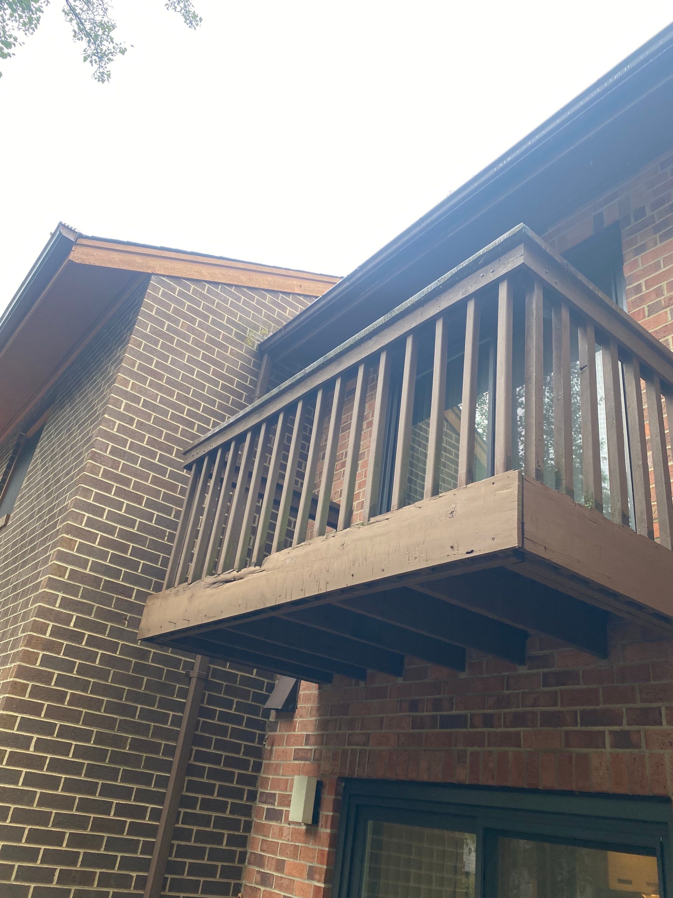 Reston: Residential Roof Replacement with CertainTeed Landmark Pro Designer Shingles in Max Def Red Oak by RM Banning, Inc.