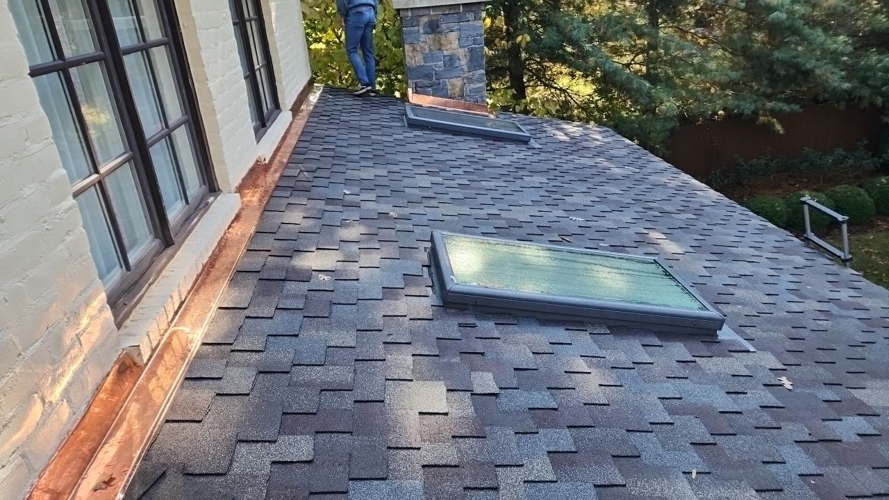 Presidential Shake Install by Paragon Roofing