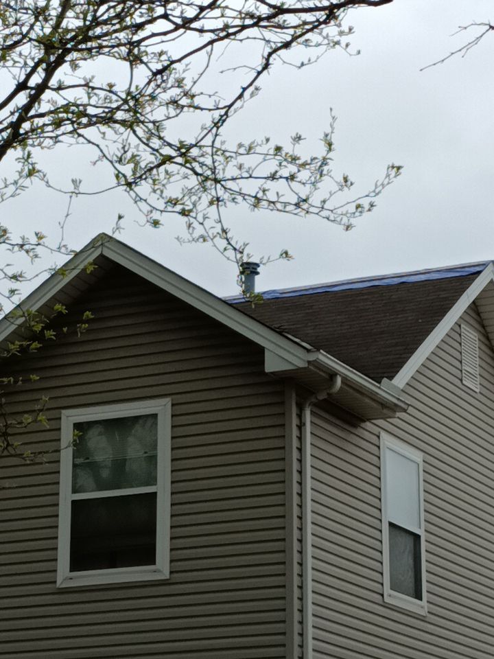 EMERGENCY TARPING ROOF BEFORE STORM using TARP by Absolute Roofing and Construction