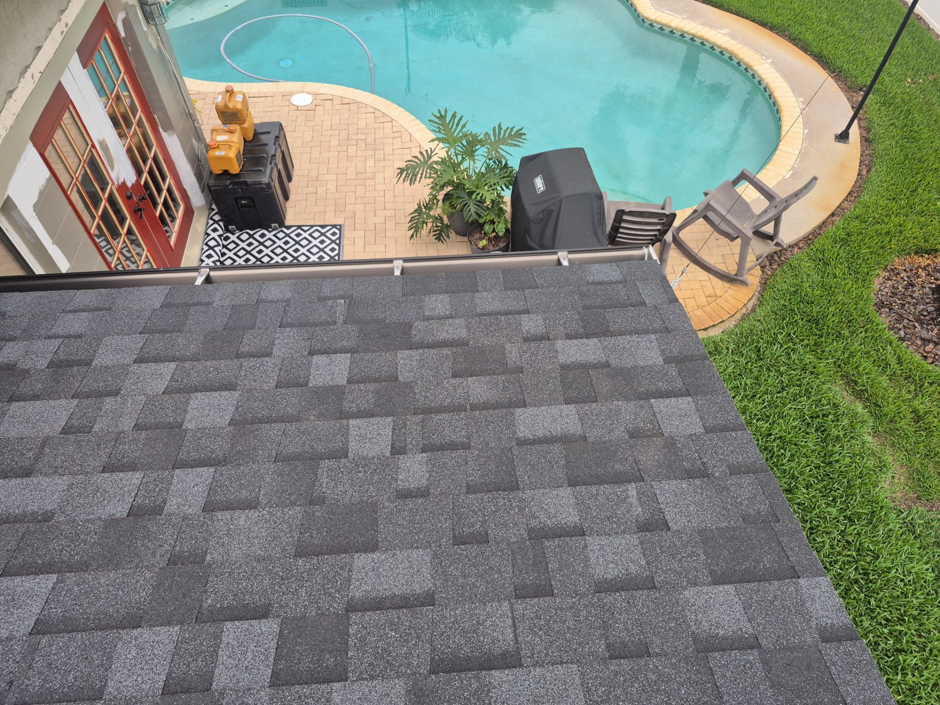 Project in St. Petersburg 33710 by Mitchell Roofing Company LLC 