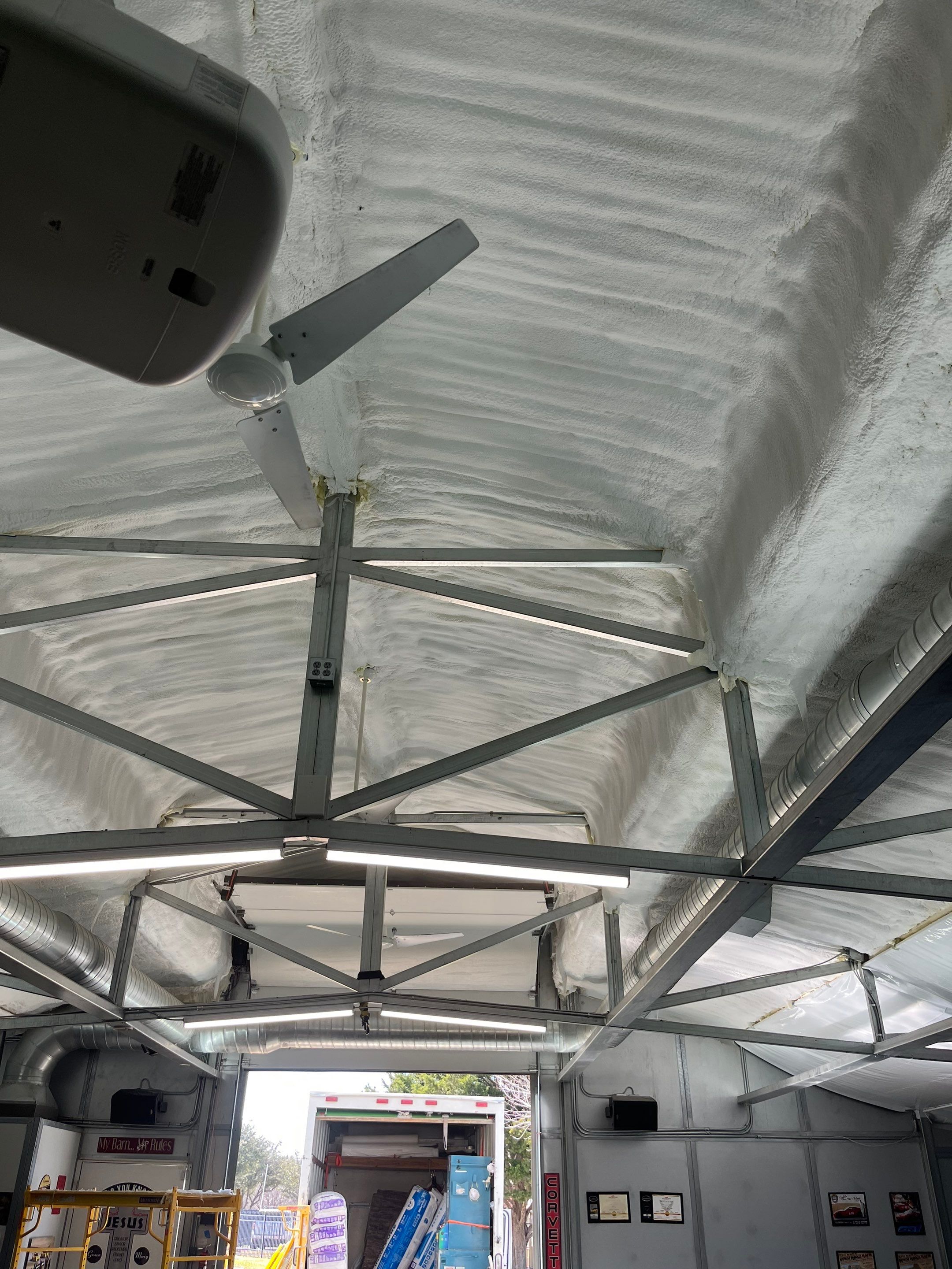 Sunnyvale Tx, Close cell spray foam custom garage  by Apex Insulation Solutions
