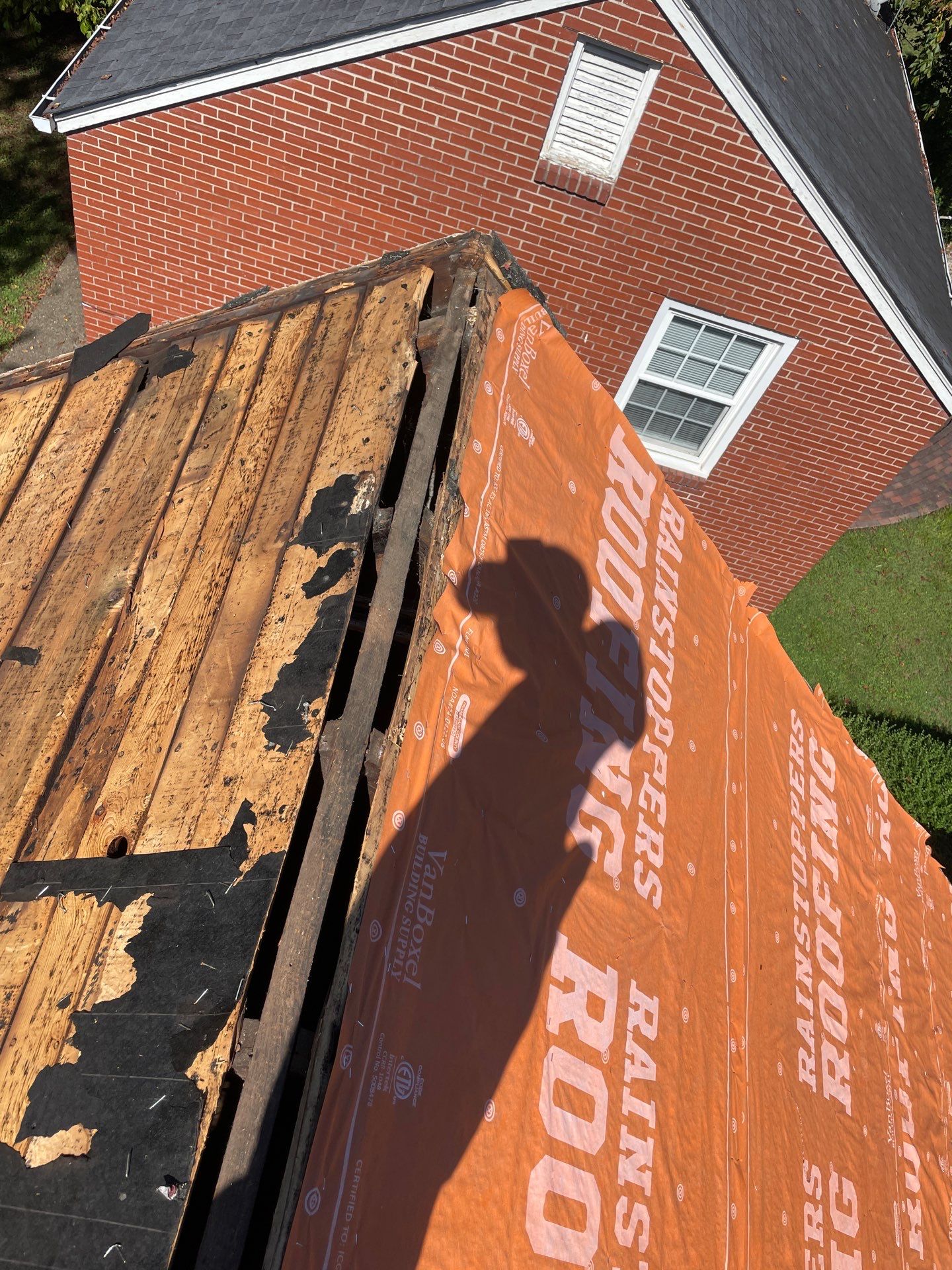 Residential Roofing Installation using GAF Timberline HDZ Weathered Wood by Rainstoppers Roofing