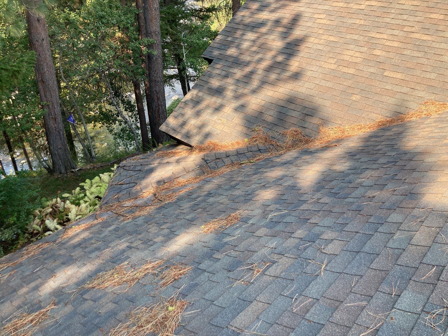 Two story new build gets a CertainTeed Landmark roof in Shenandoah  by ID Roofing LLC