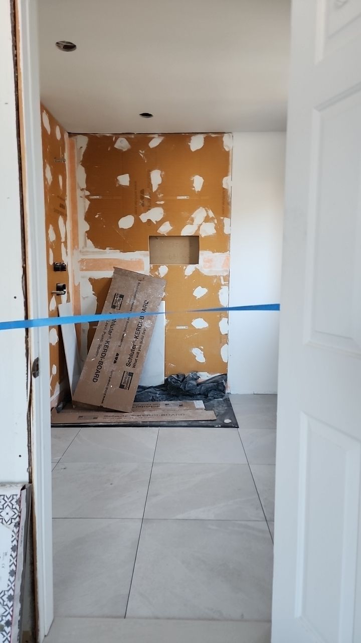 Full house renovation by Eco-Nature Construction Inc.