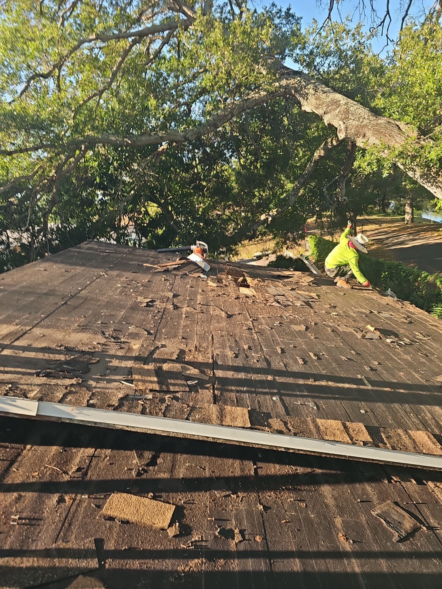 Project in St. Petersburg 33711 by Mitchell Roofing Company LLC 