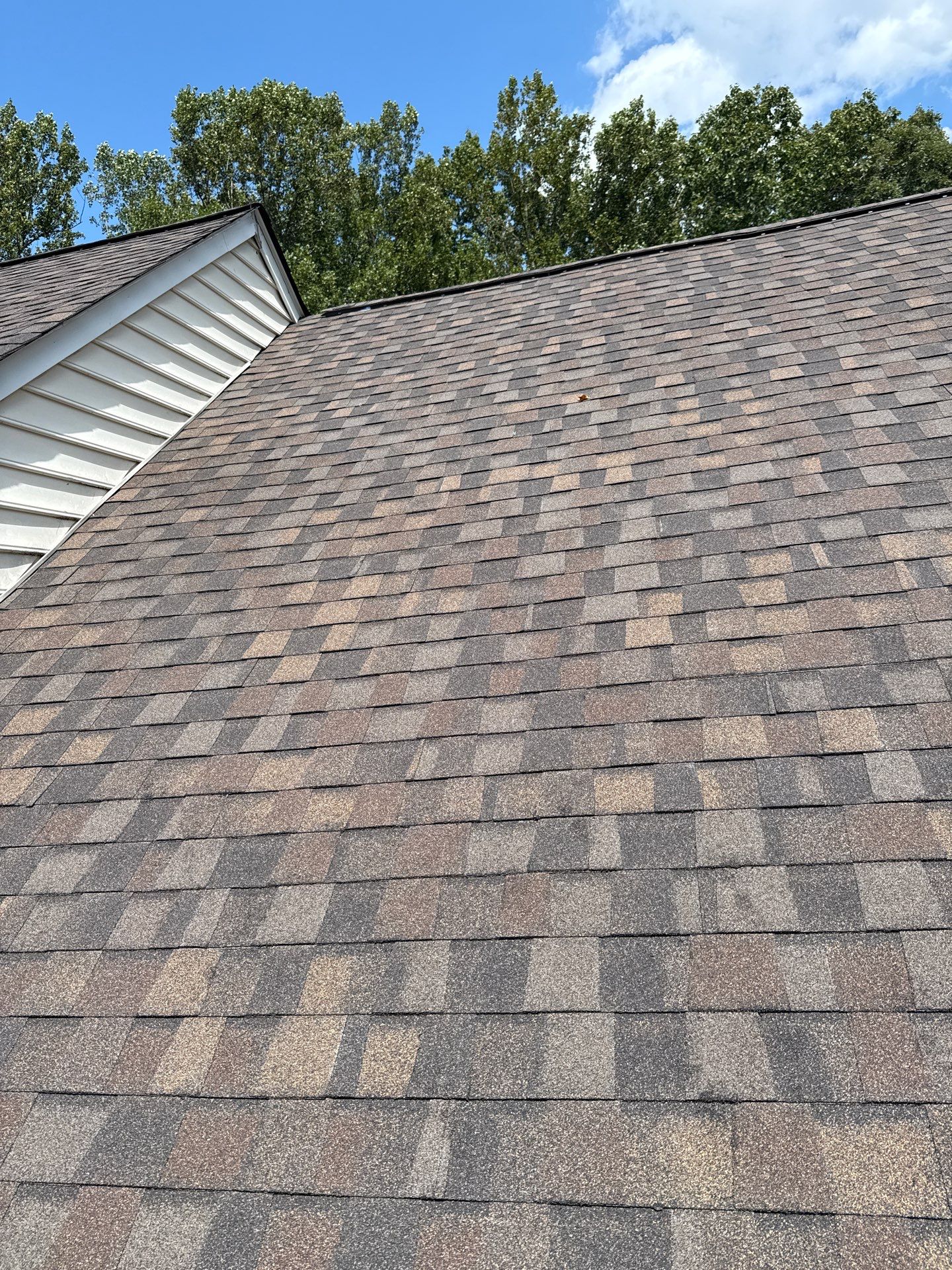 Fairfax station: Residential Roof with CertainTeed Landmark Pro in Max Def Shenandoah  by RM Banning, Inc.