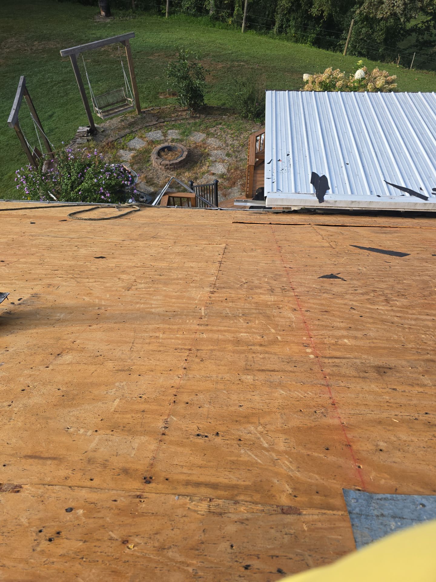 Residential Roofing Installation using GAF Timberline HDZ Charcoal by Rainstoppers Roofing