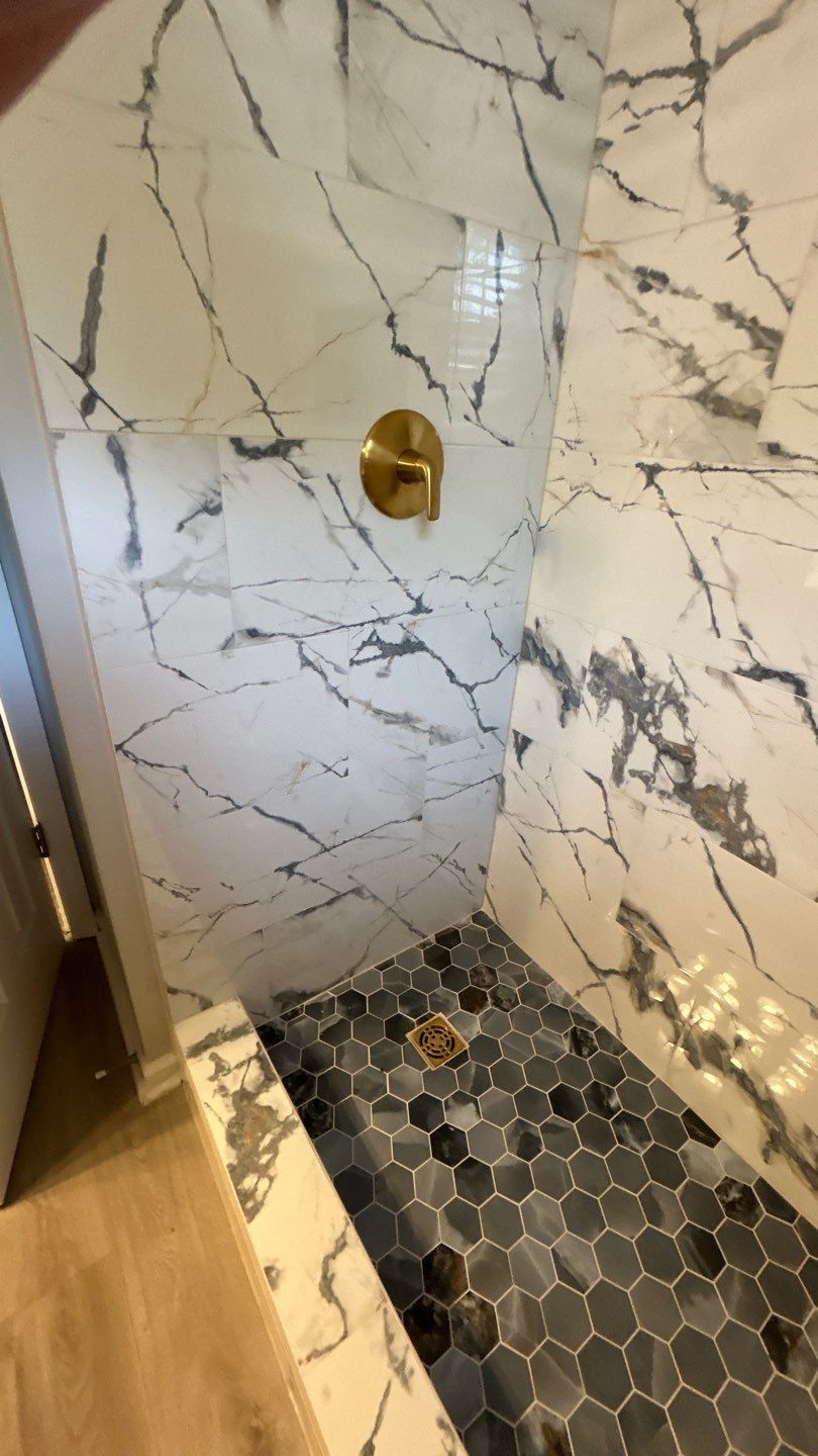Tub-to-Shower Conversion by Footprints Floors of Nashville