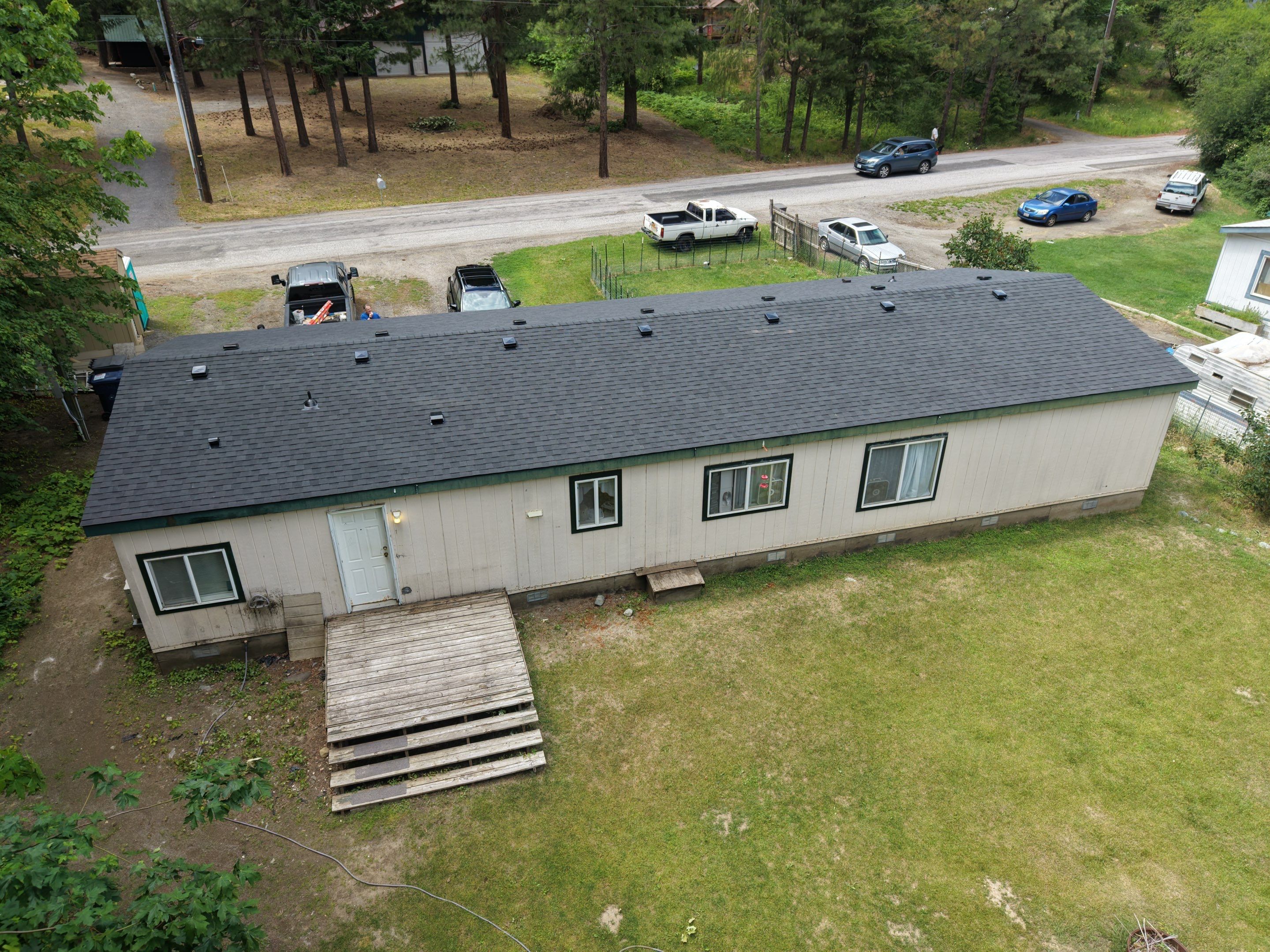 Peshastin Manufactured Home Roof Replacement with CertainTeed Landmark Shingles Hansel Ln Peshastin, WA 98847  The Denali System - Certainteed Landmark® Shingle - Moire Black  by Alpine Roofing