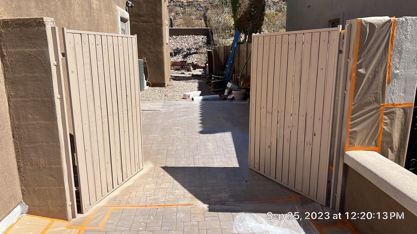 Exterior Painting using Dunn-Edwards EVERSHIELD®  by Crash of Rhinos Painting & Garage Floors