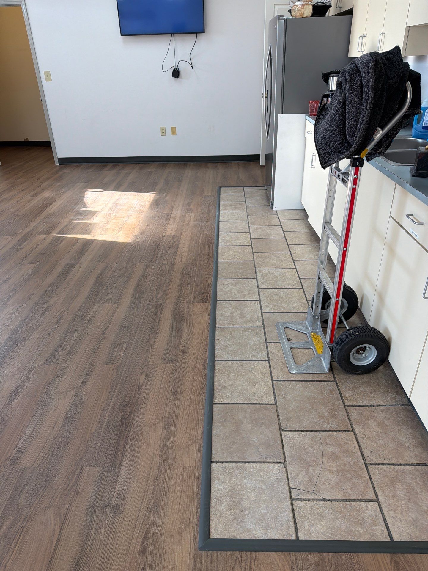 Camping World - Woodstock by NW Commercial Flooring