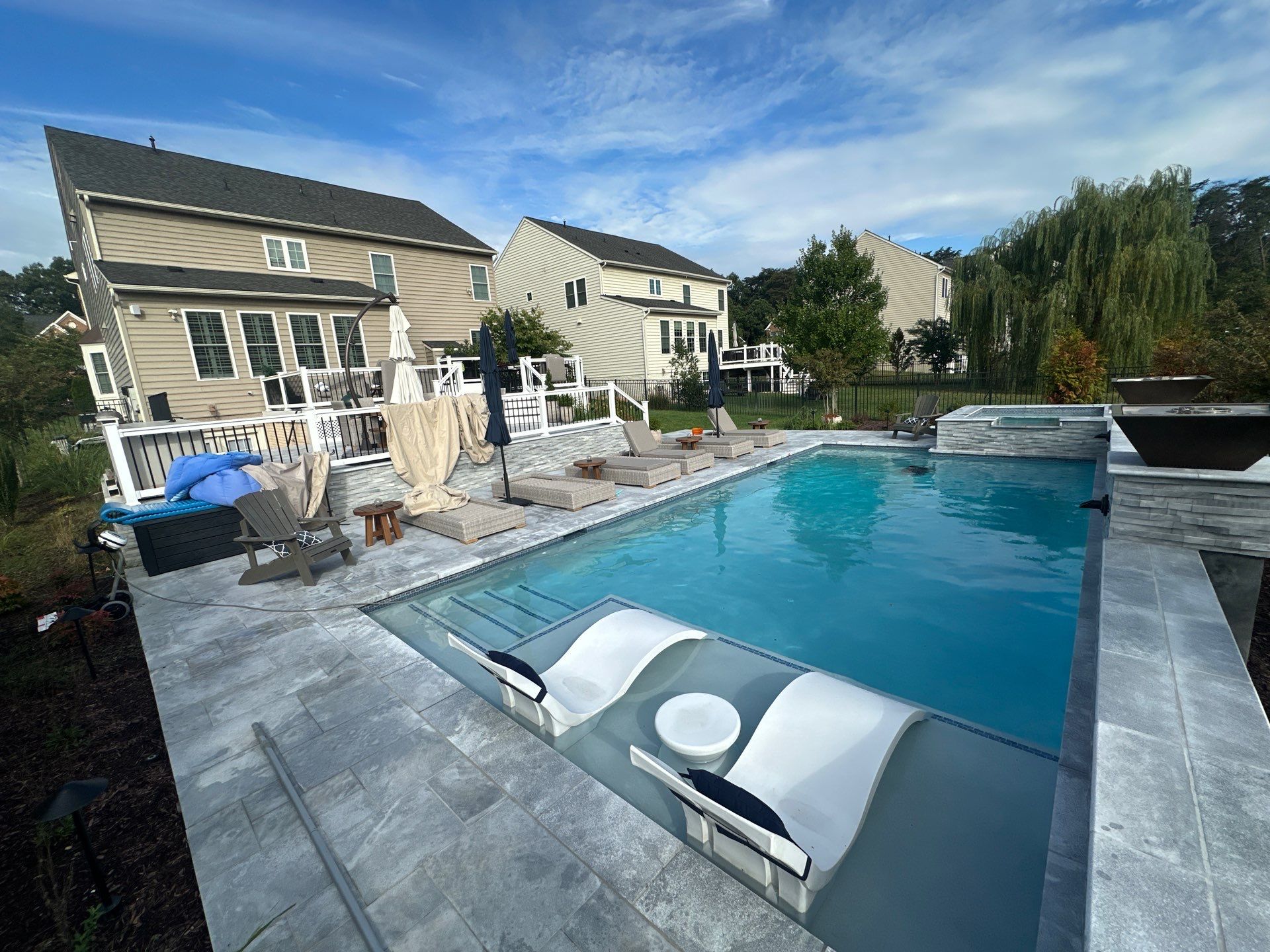 Gunite Pool w/ Spa and Water Features by Elysium Pools