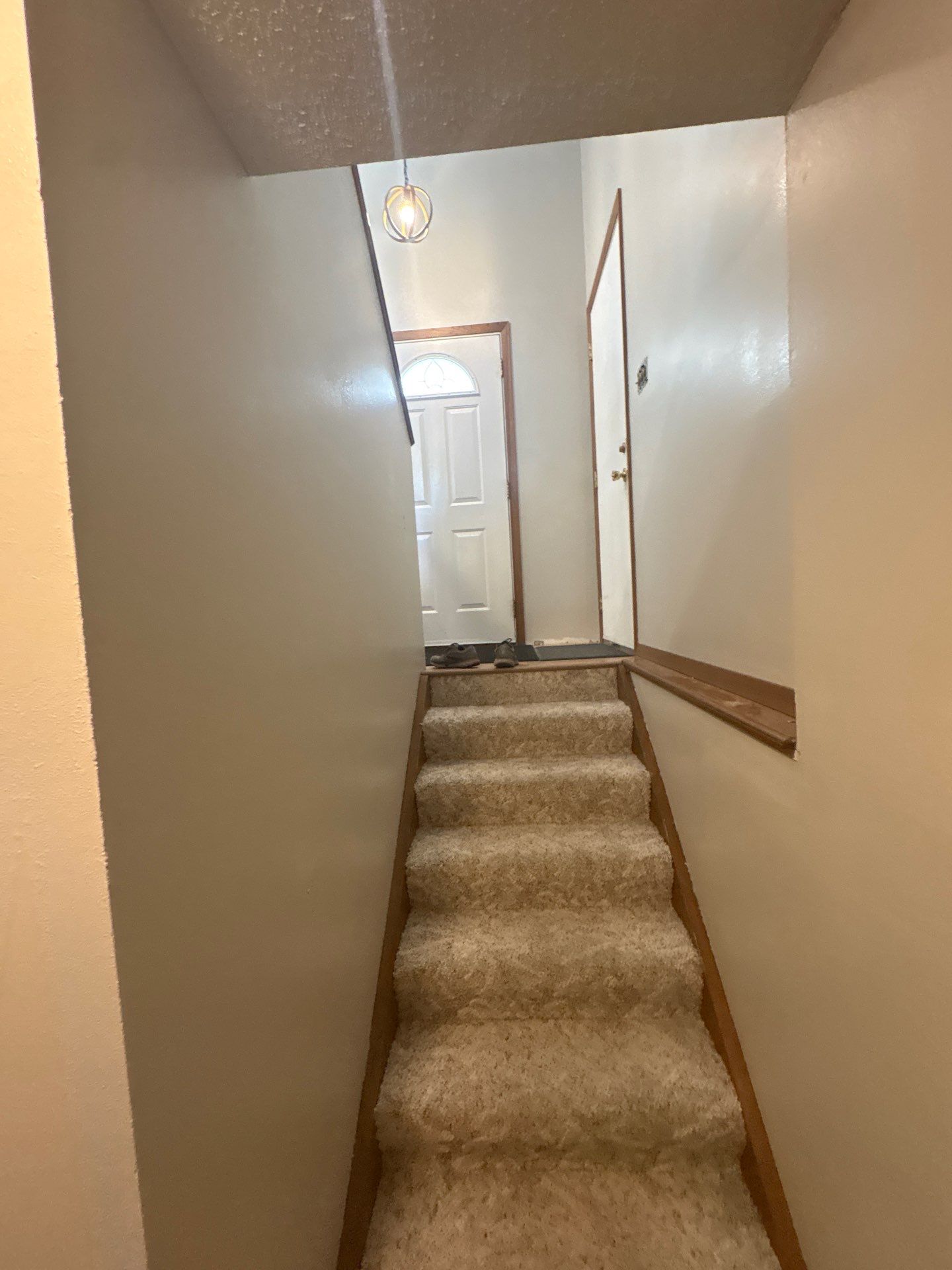 Interior Home Painting and Cabinet Refresh in Sioux Falls by Select Painting, Coatings & Garage Cabinets