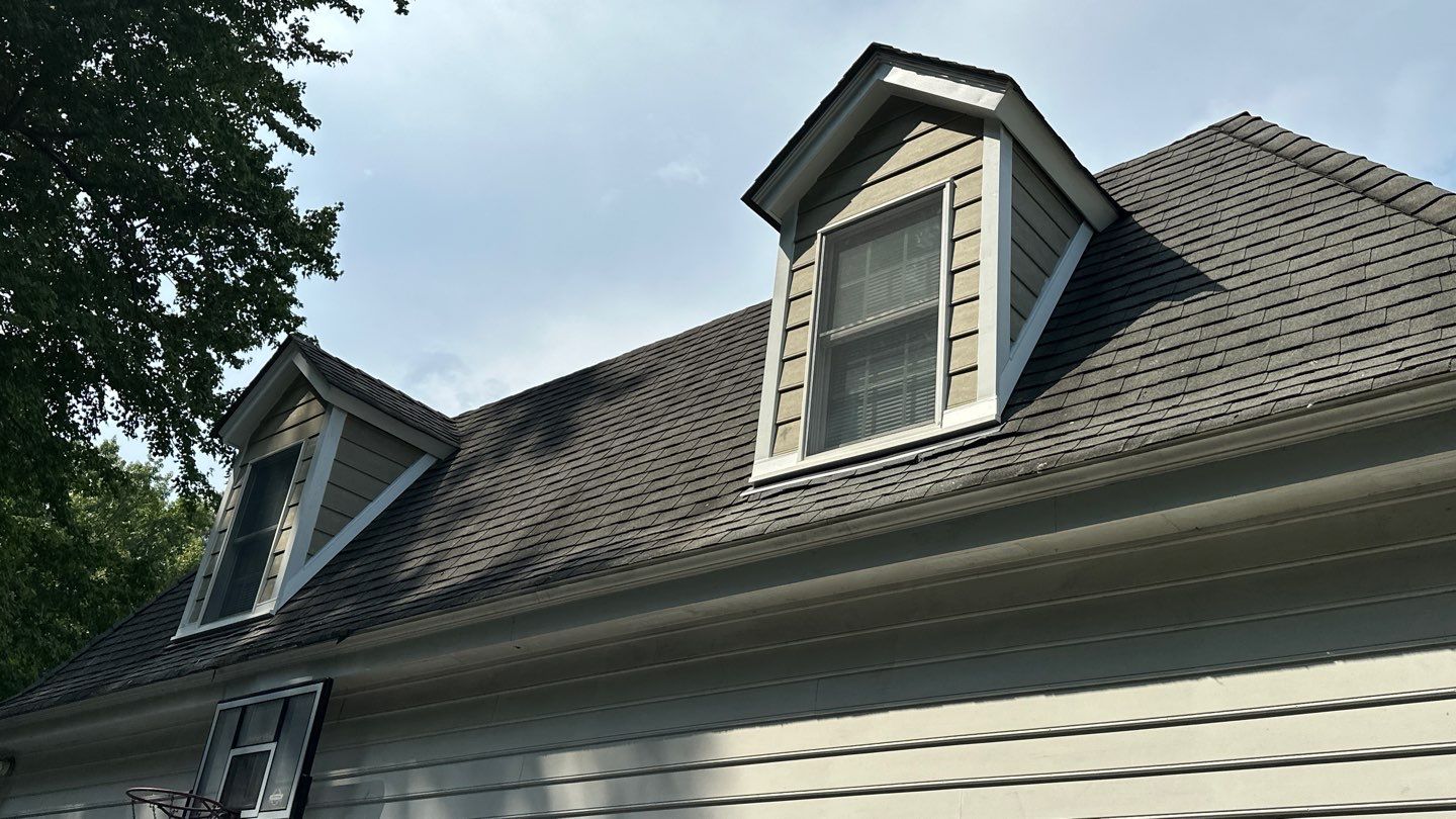 Siding Installation using JH Select Cedarmill Eased Edge by ExteriorPros