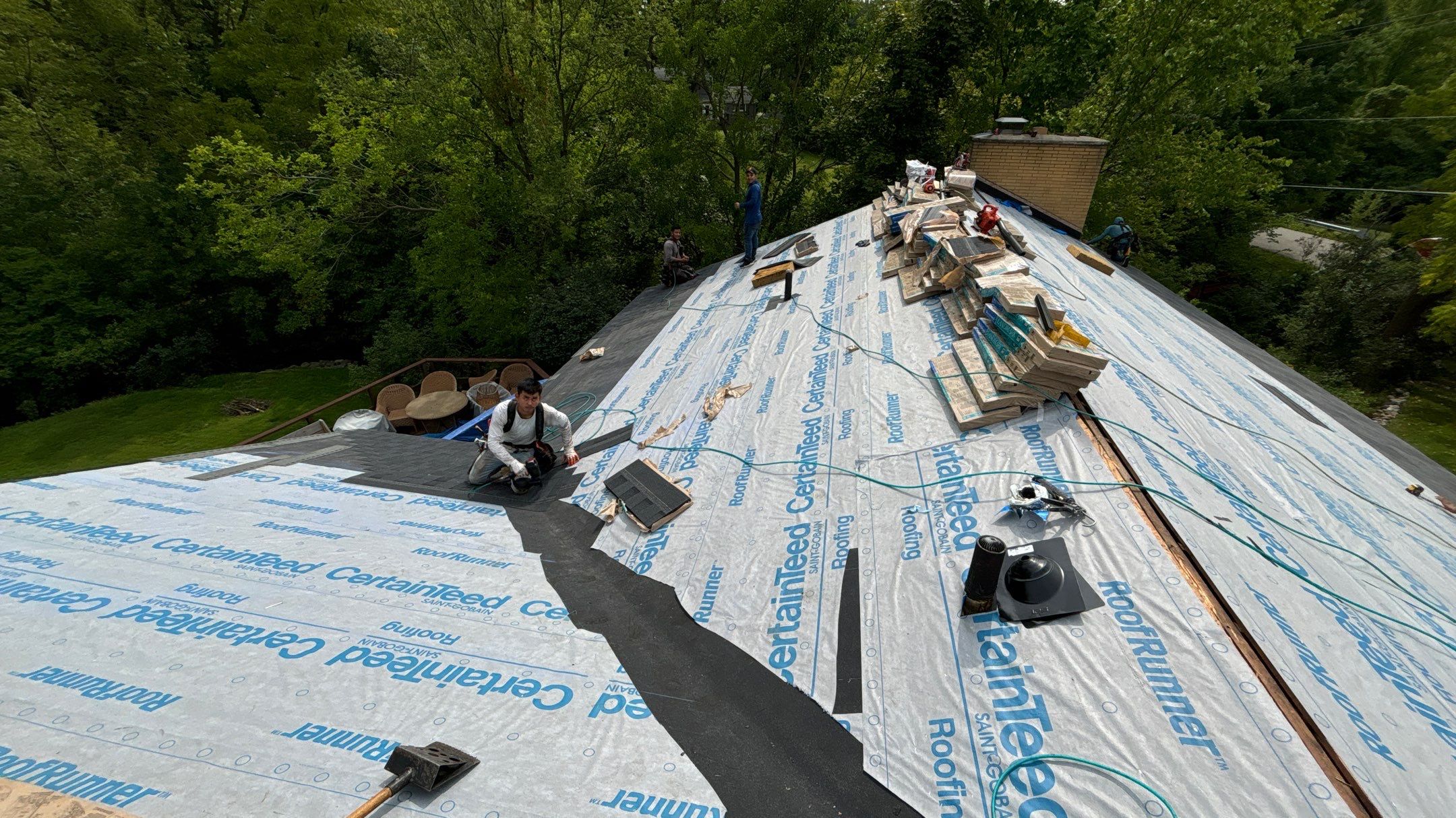 Roof Replacement using CertainTeed Landmark by 180 Contractors