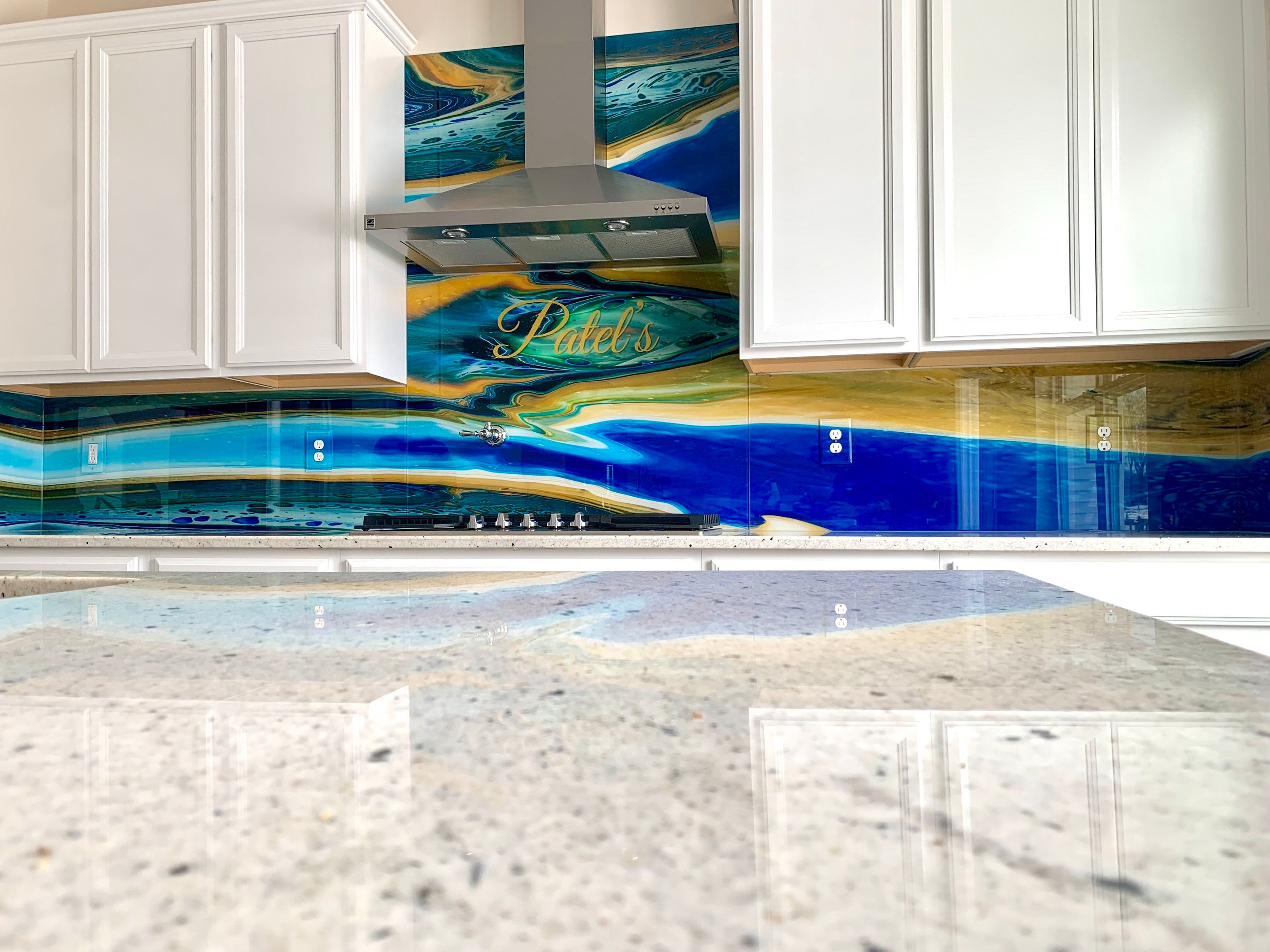 Kitchen Remodel using IMAGIO Solid Glass Backsplash - Imagine by fine Artist Ramona Patterson by IMAGIO