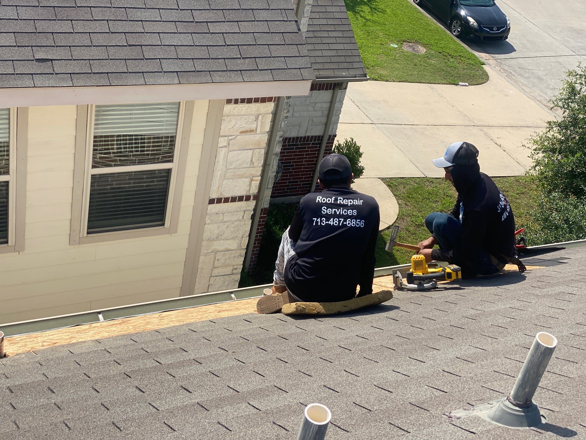 Hail Damage using Owen's Corning Duration (Lifetime) Shingles by Roof Repair Company