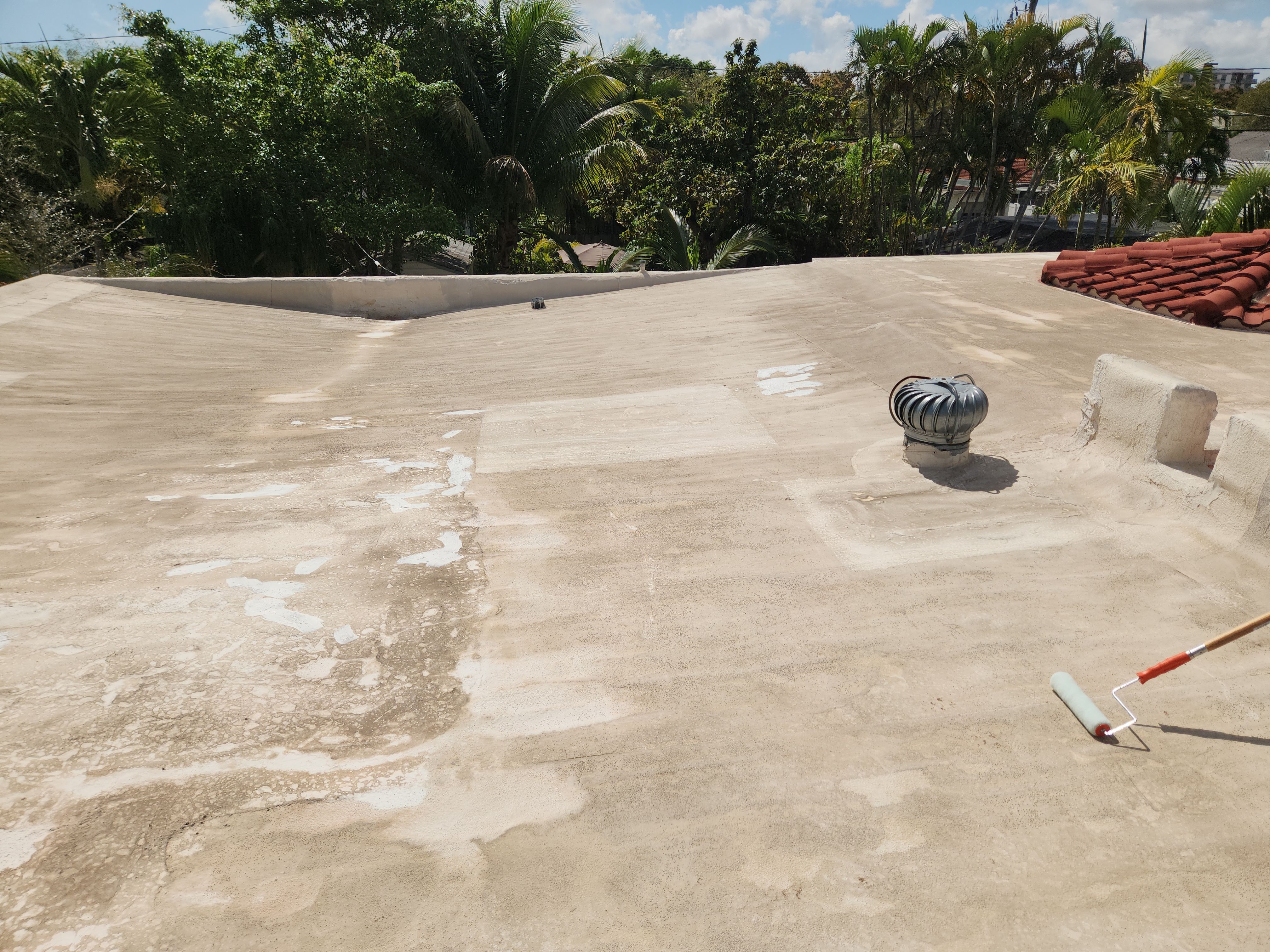 Expert Silicone Roof Coating in Hollywood – Aastro Roofing Delivers Long-Lasting Protection by Aastro Roofing