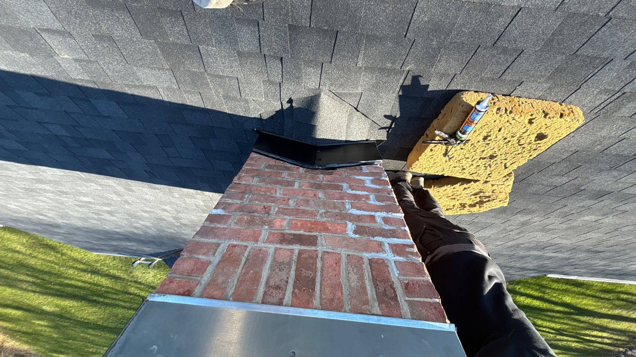 Roof Replacement using Owens Corning Onyx Black by 180 Contractors