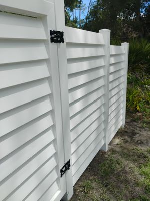 Horizontal Slat White Vinyl Privacy Fence and Gate Installation