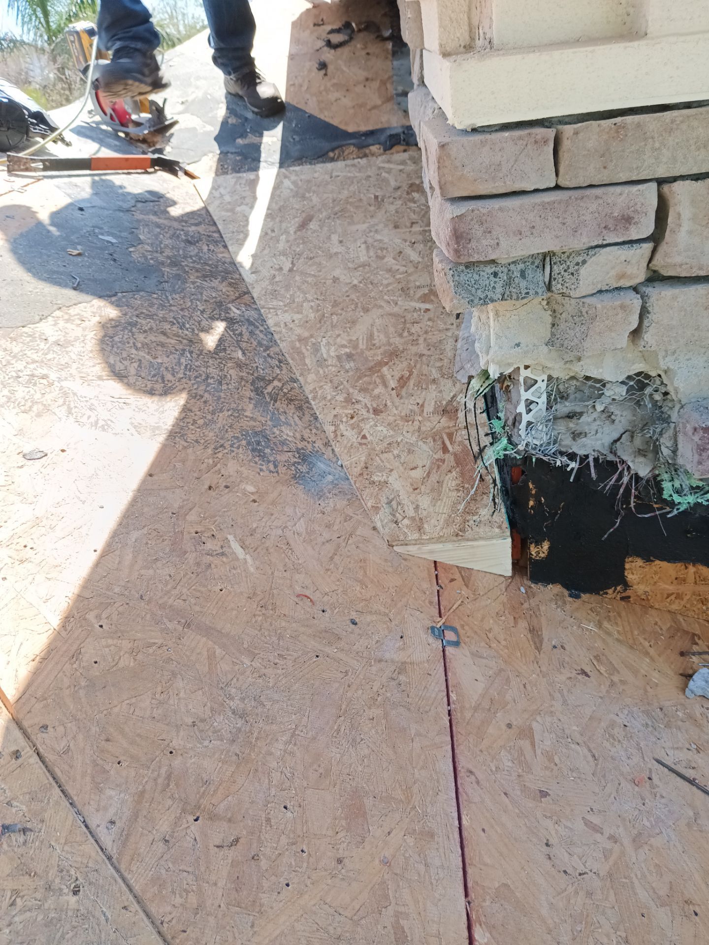 Roof Replacement in Apollo Beach, FL by Shingle Masters Roofing