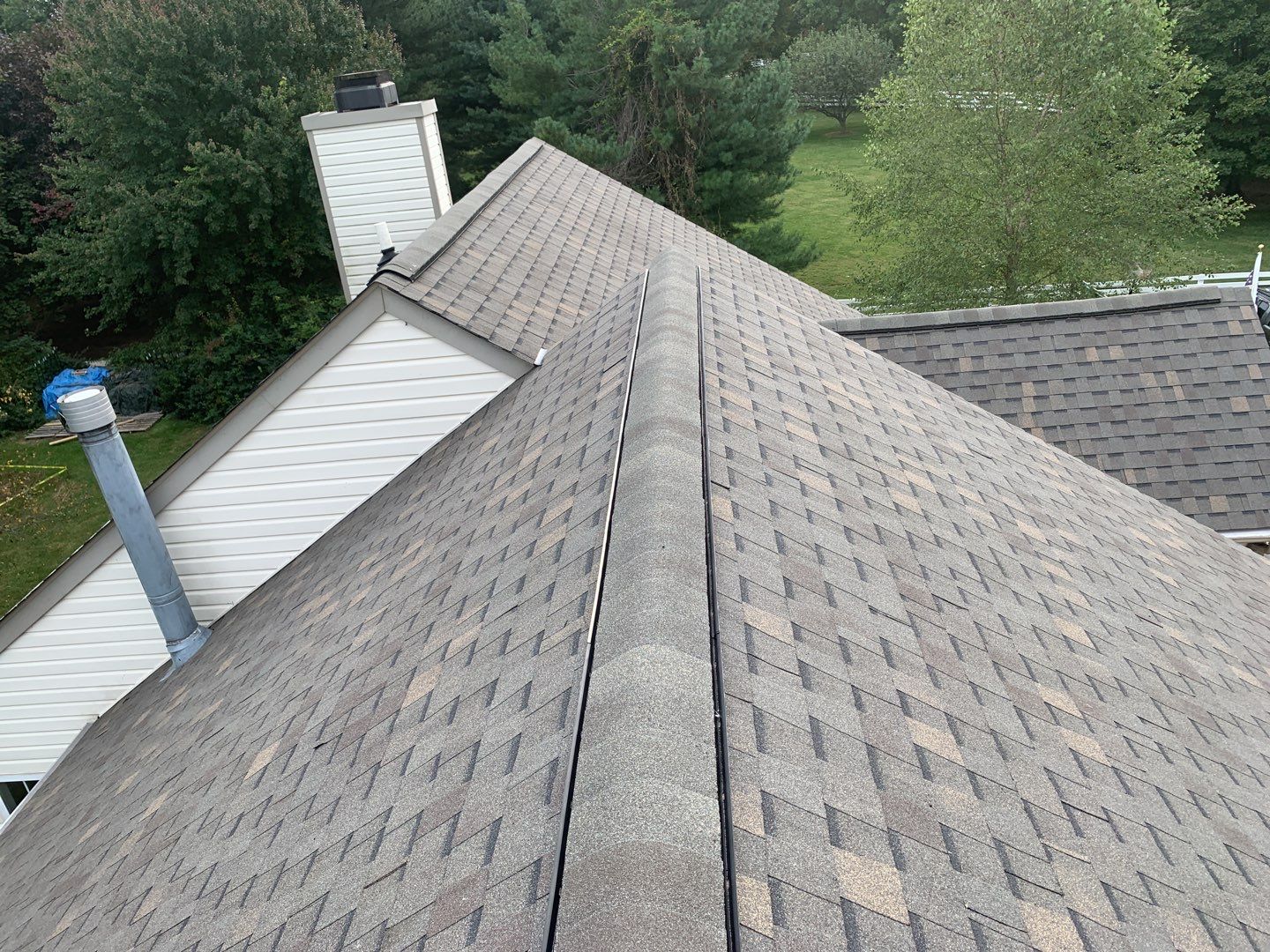 Residential Roofing Installation using Atlas Pinnacle Pristine Heather Blend by Frederick Roof Repair