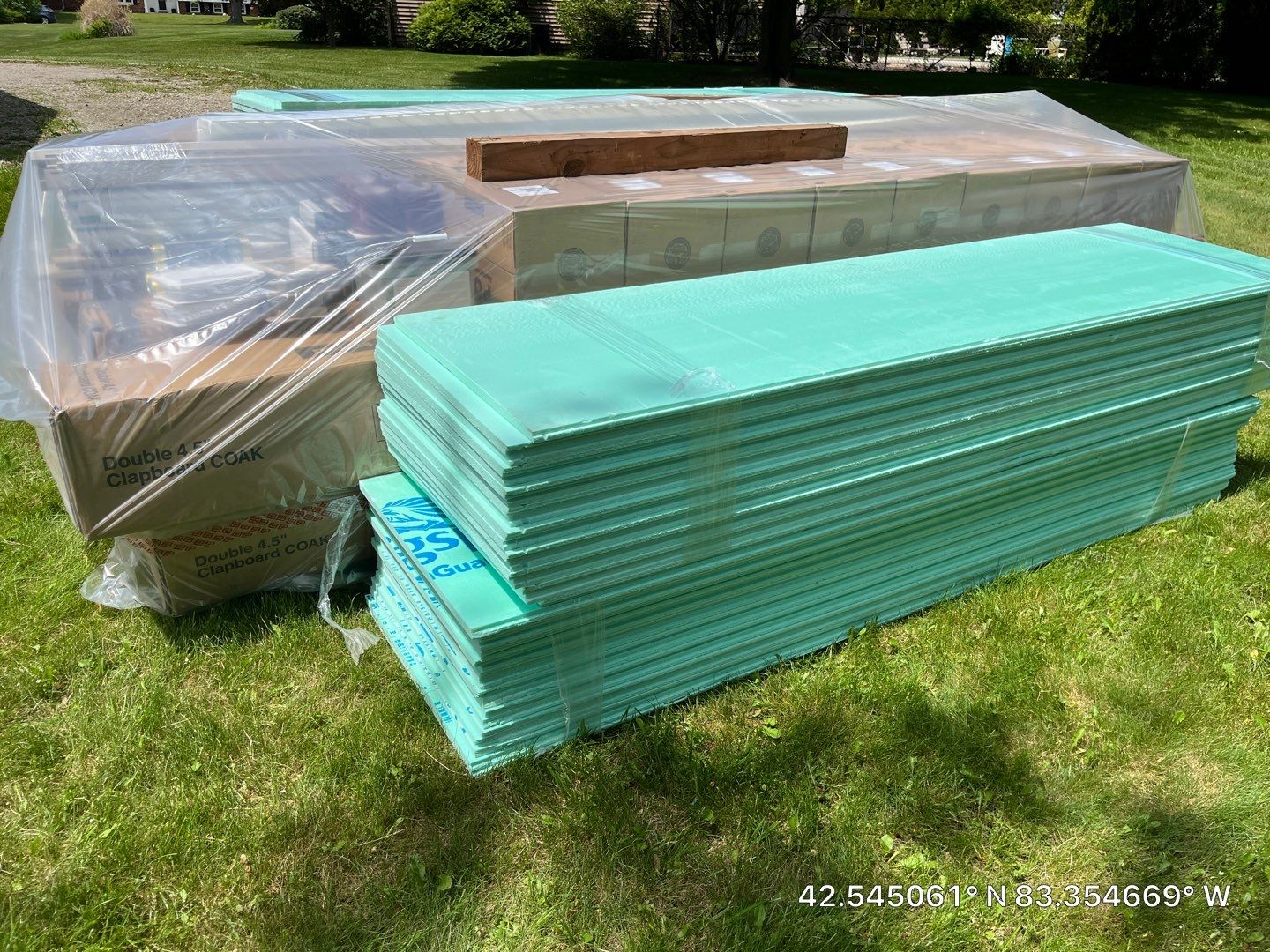 Siding Replacement using Alside Charter Oak D4.5" Vintage Wicker by 180 Contractors