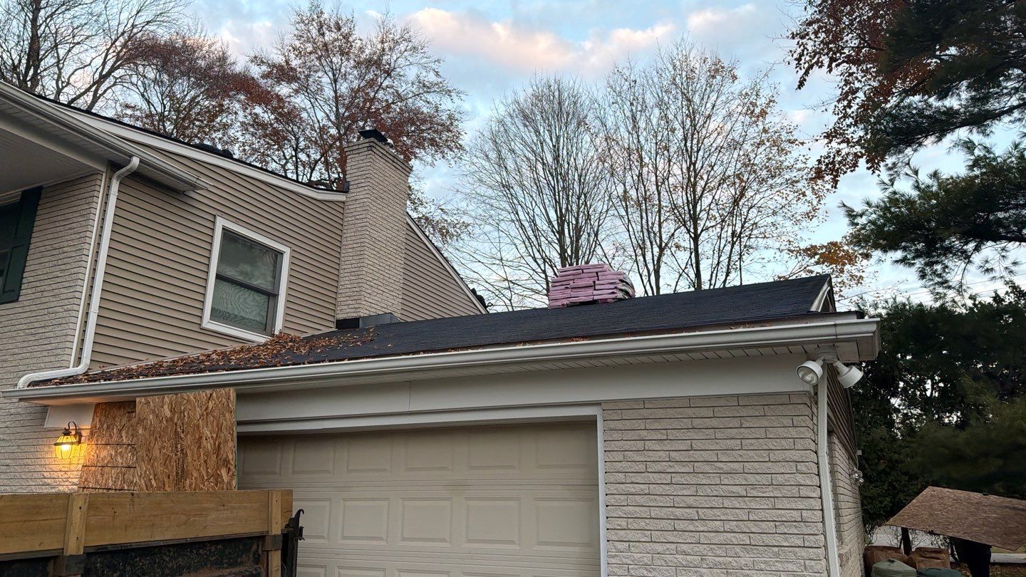 Roof Replacement using Owens Corning Onyx Black by 180 Contractors