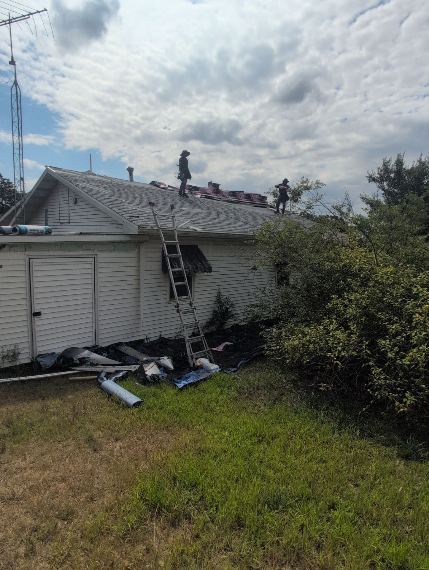 Roof Replacement in Kimberling City by Table Rock Design + Build