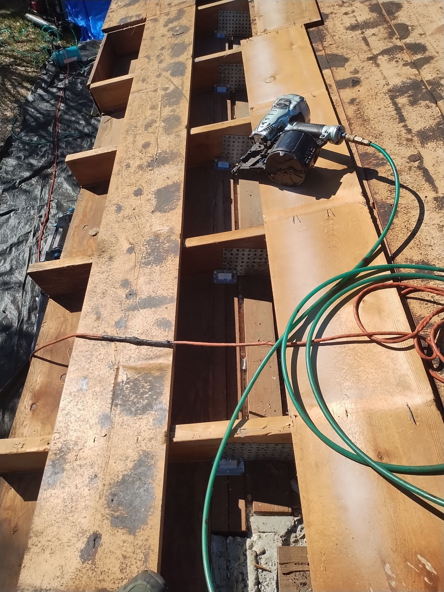 Project in St. Petersburg 33711 by Mitchell Roofing Company LLC