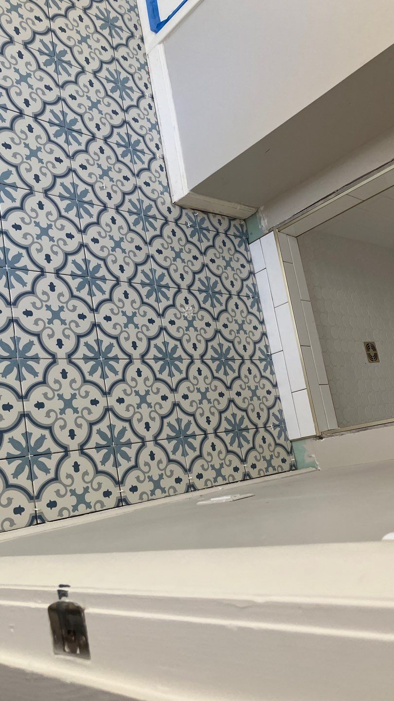 New Tile Shower and Bath Floors by Footprints Floors of Nashville