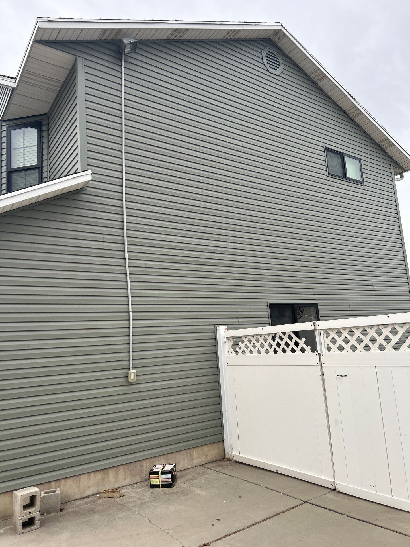 Orem | Premium HeartTech Vinyl Upgrade | Aspen & Quiet Willow Accents by Ideal Siding Utah