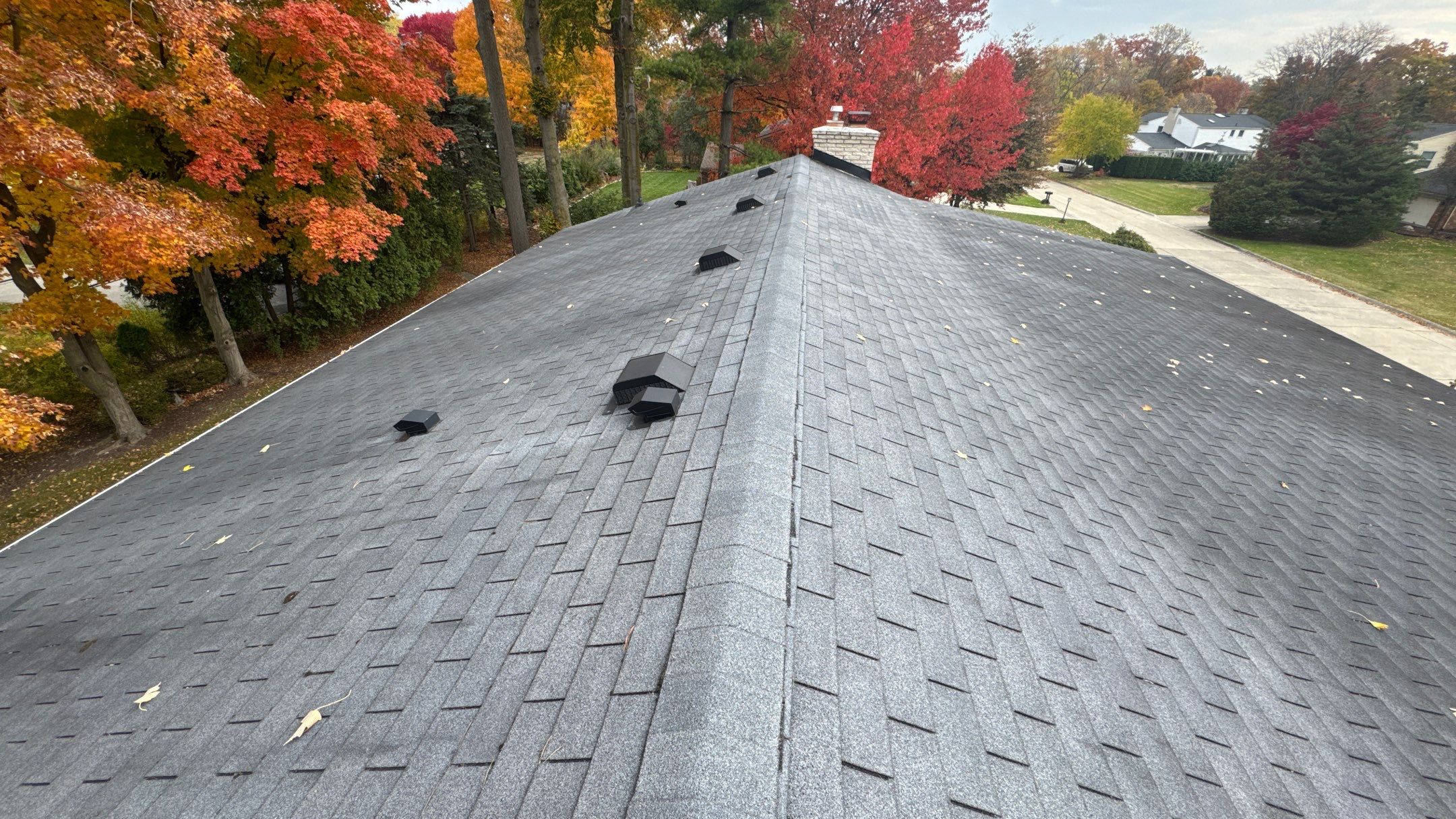 Roof Replacement using Owens Corning Onyx Black by 180 Contractors