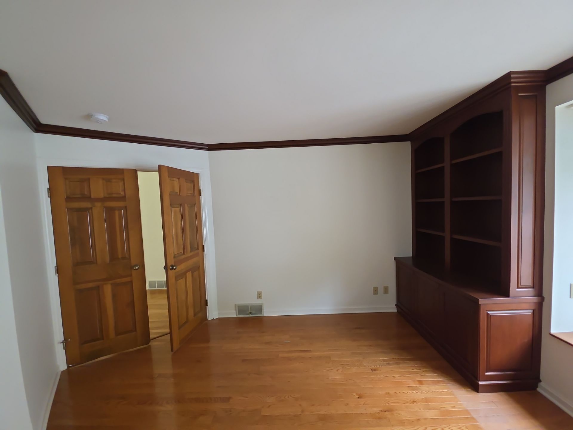 Full Interior Condo Painting in Spring Lake Michigan by Gordon Painting