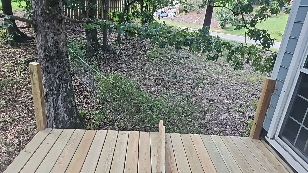 Russet Cove Circle - Deck Installation by Pillar and Pine