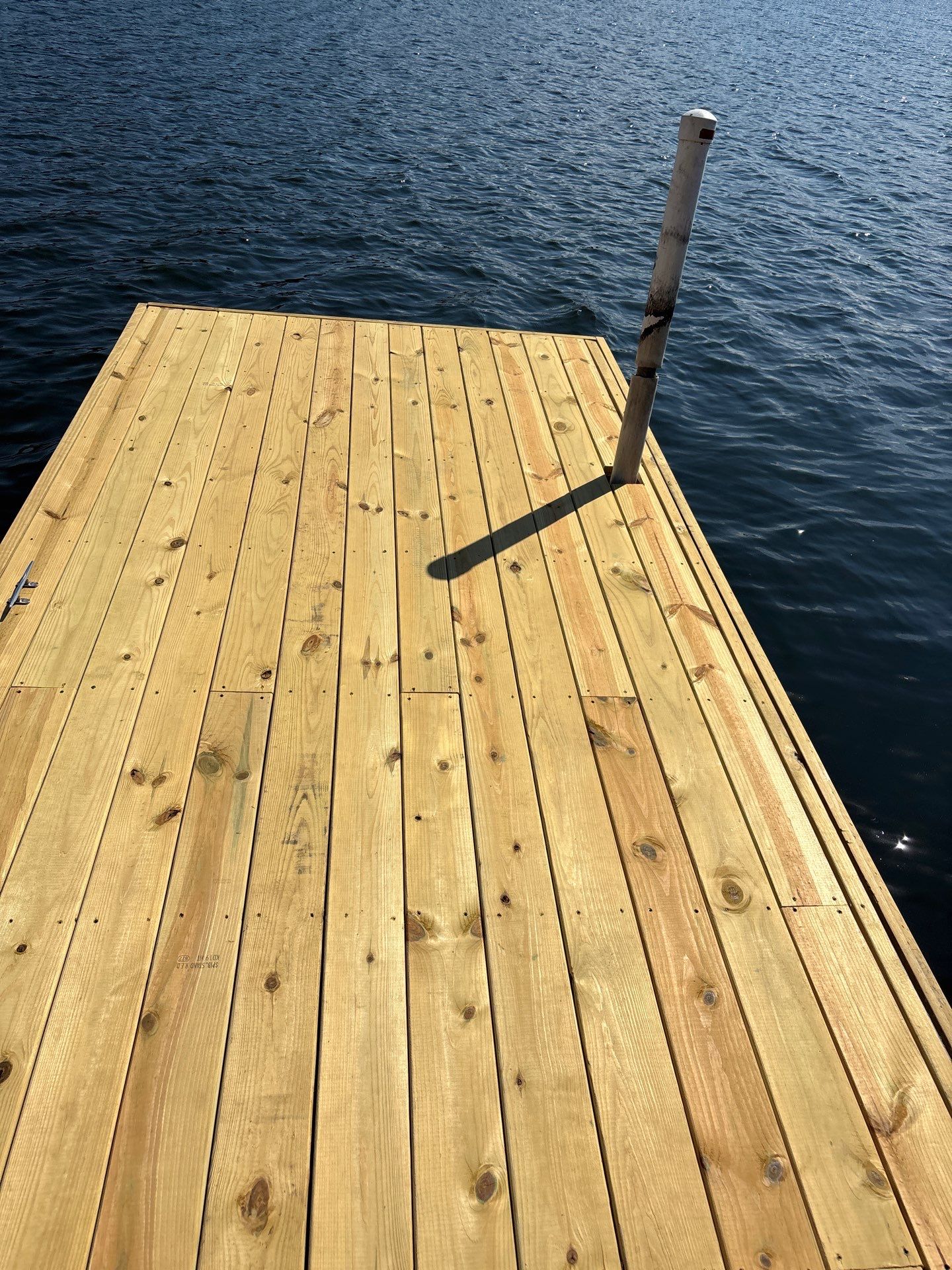 Wood Dock using Wood Sealant by DuraSeal