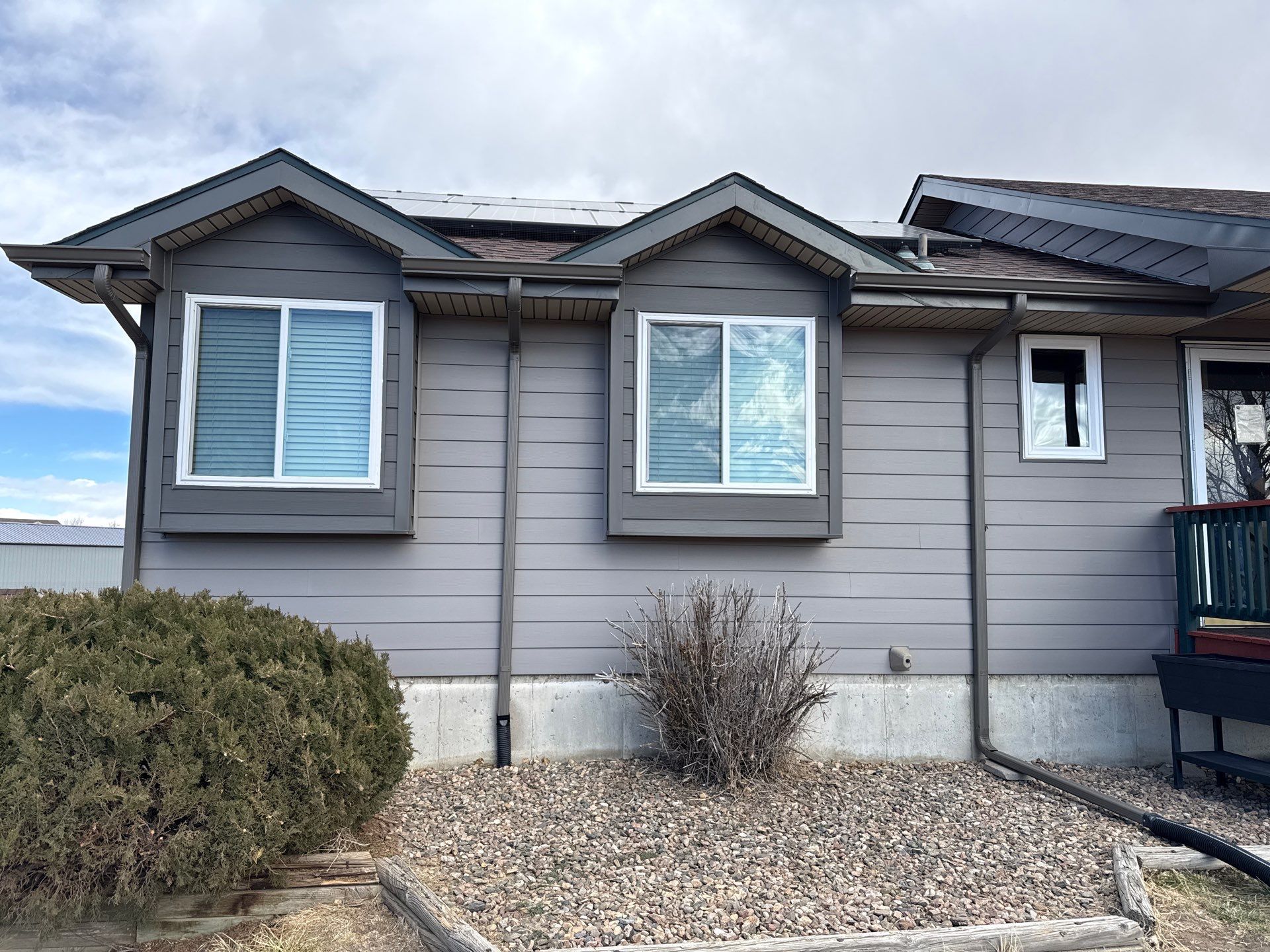 Align Siding and Anlin window in Elizabeth by 1st choice windows and siding