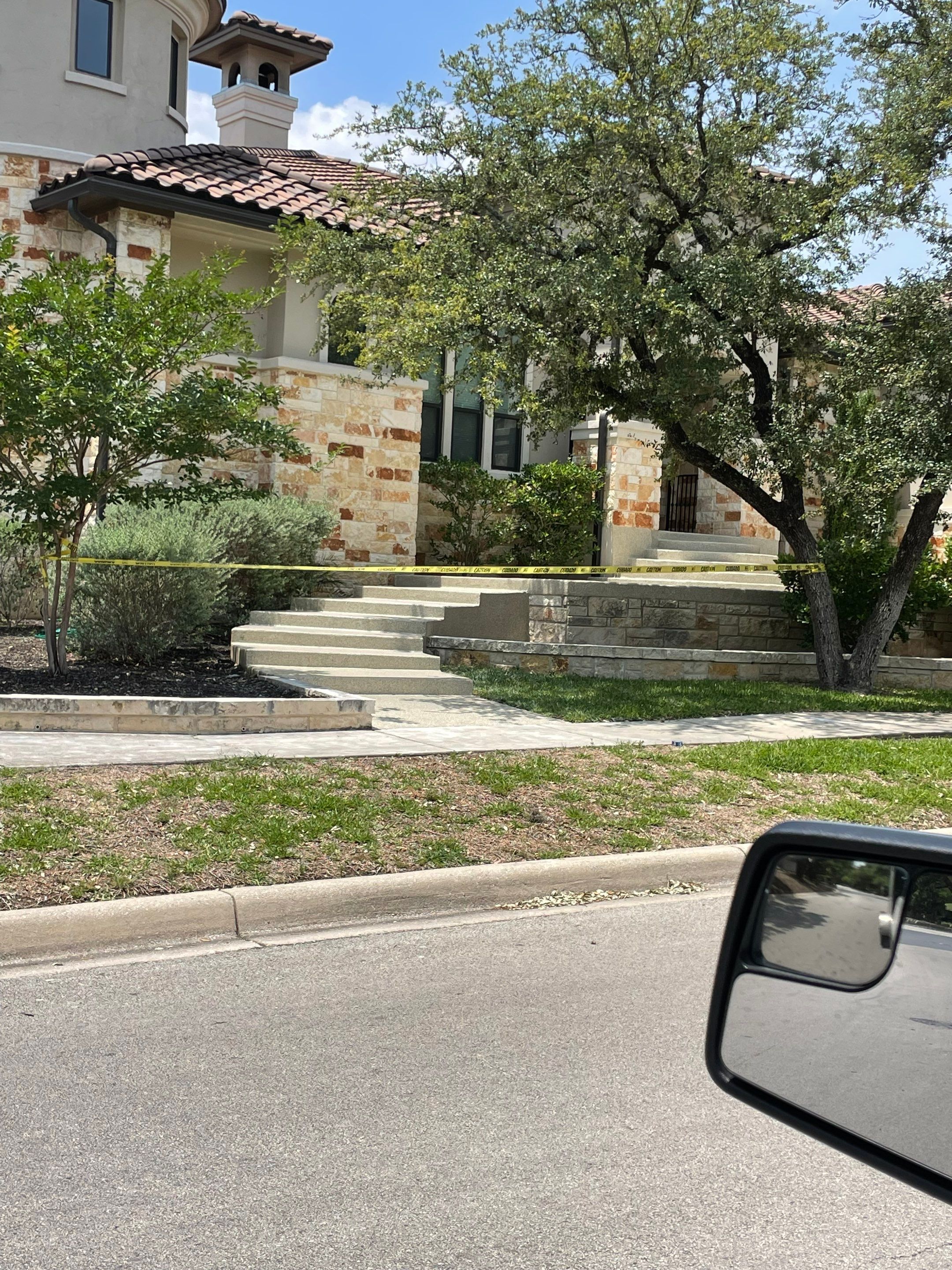 Dominion, San Antonio by TORO Garage Co