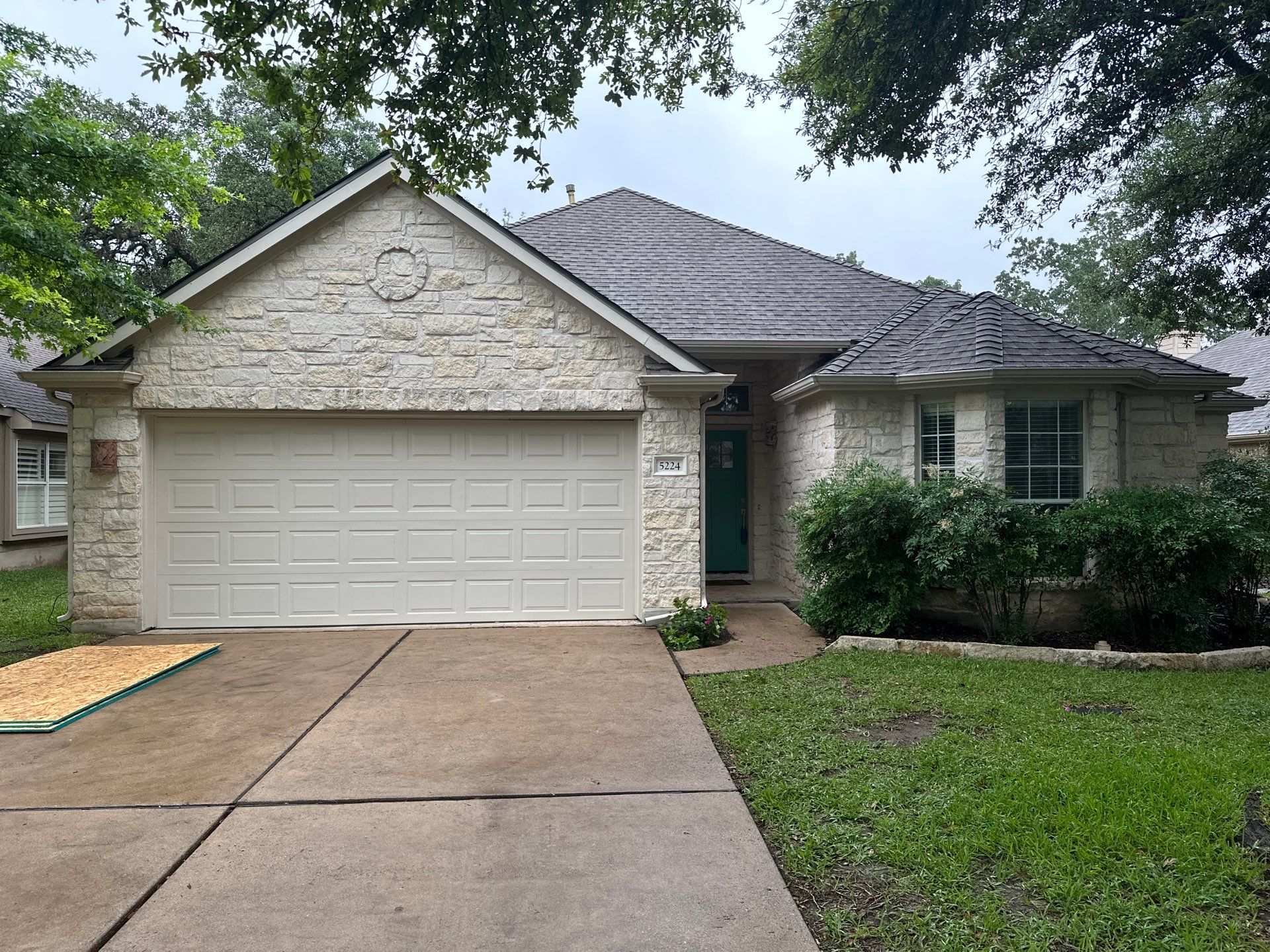 Weathered Wood - GAF Timberline HDZ by RoofsOnly.com