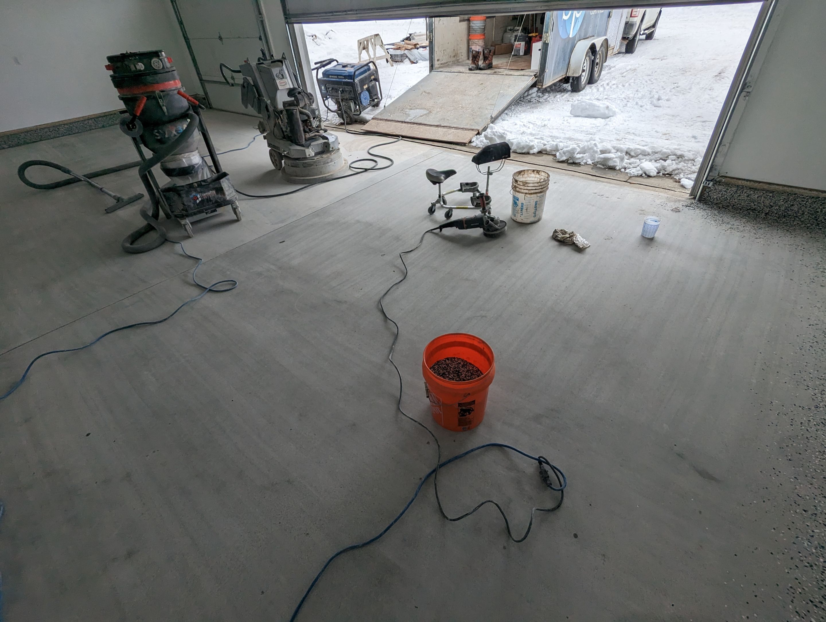 Garage using Domino  by Select Painting, Coatings & Garage Cabinets