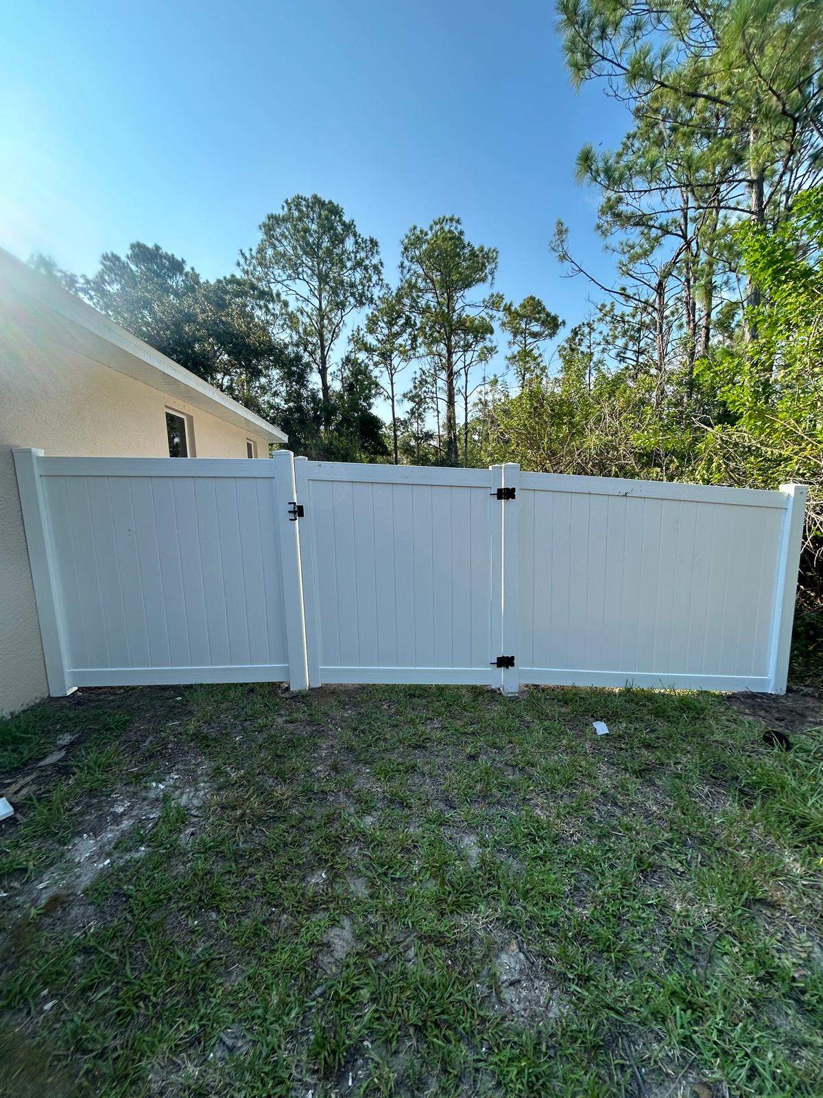 Vinyl Install in Port Charlotte by True Fence LLC