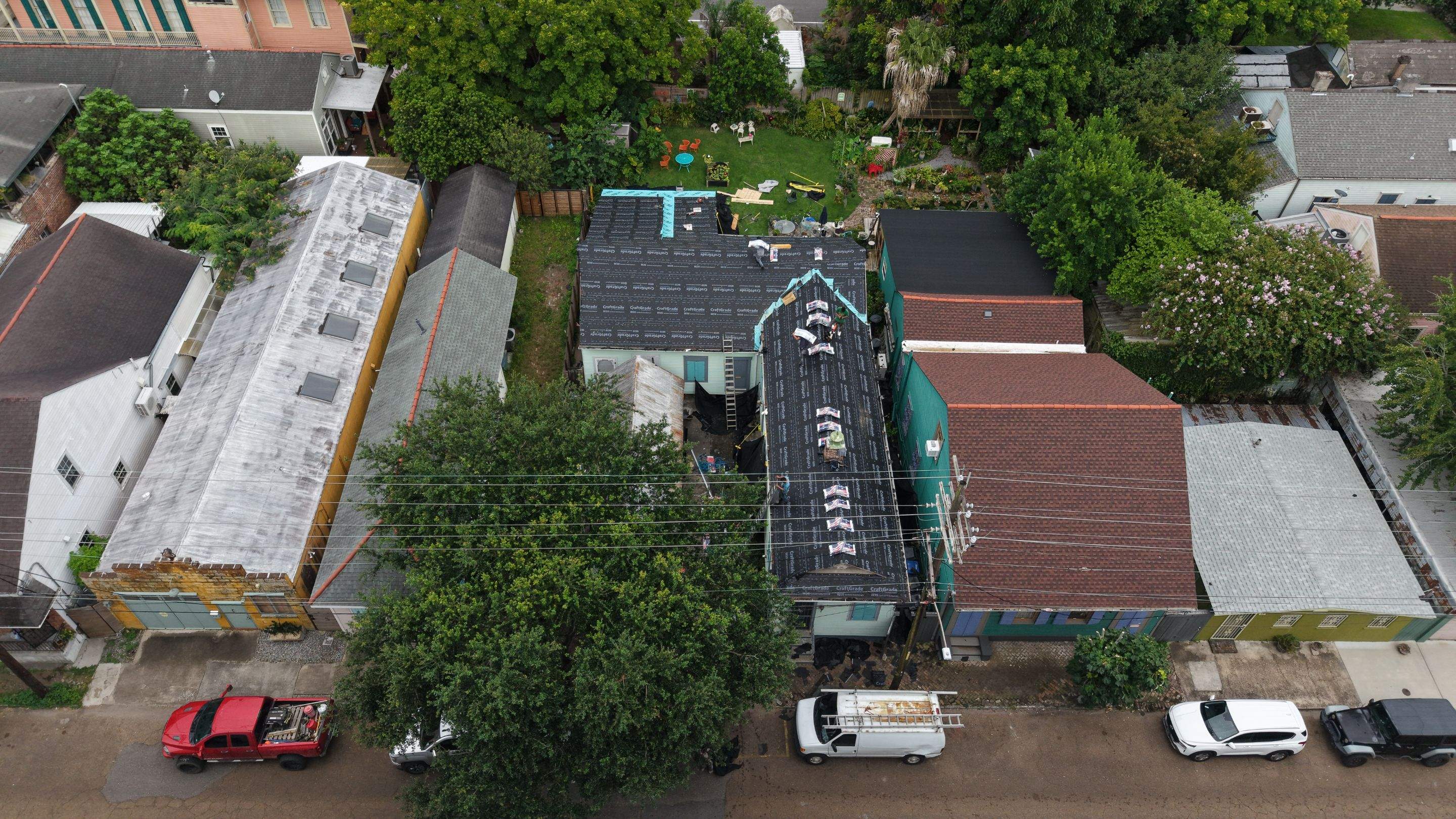 Roof Replacement in New Orleans by HDS Contractors