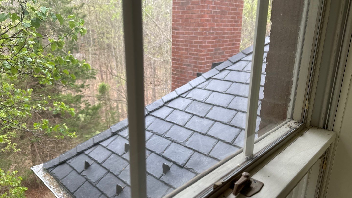 Clifton Multi-Trade Restoration: DaVinci Single Width Slate in Slate Black by RM Banning, Inc.