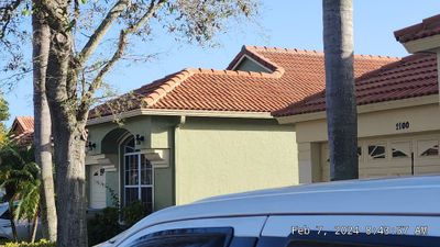 Tile Roof Replacement in Riviera Beach – Stress-Free, High-Quality Service