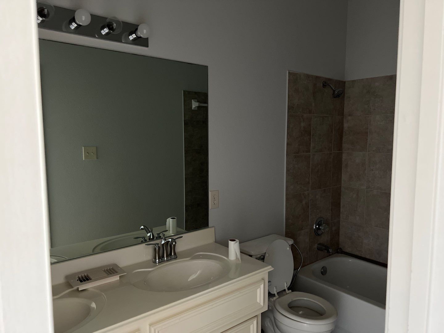 League City by Hitech Construction