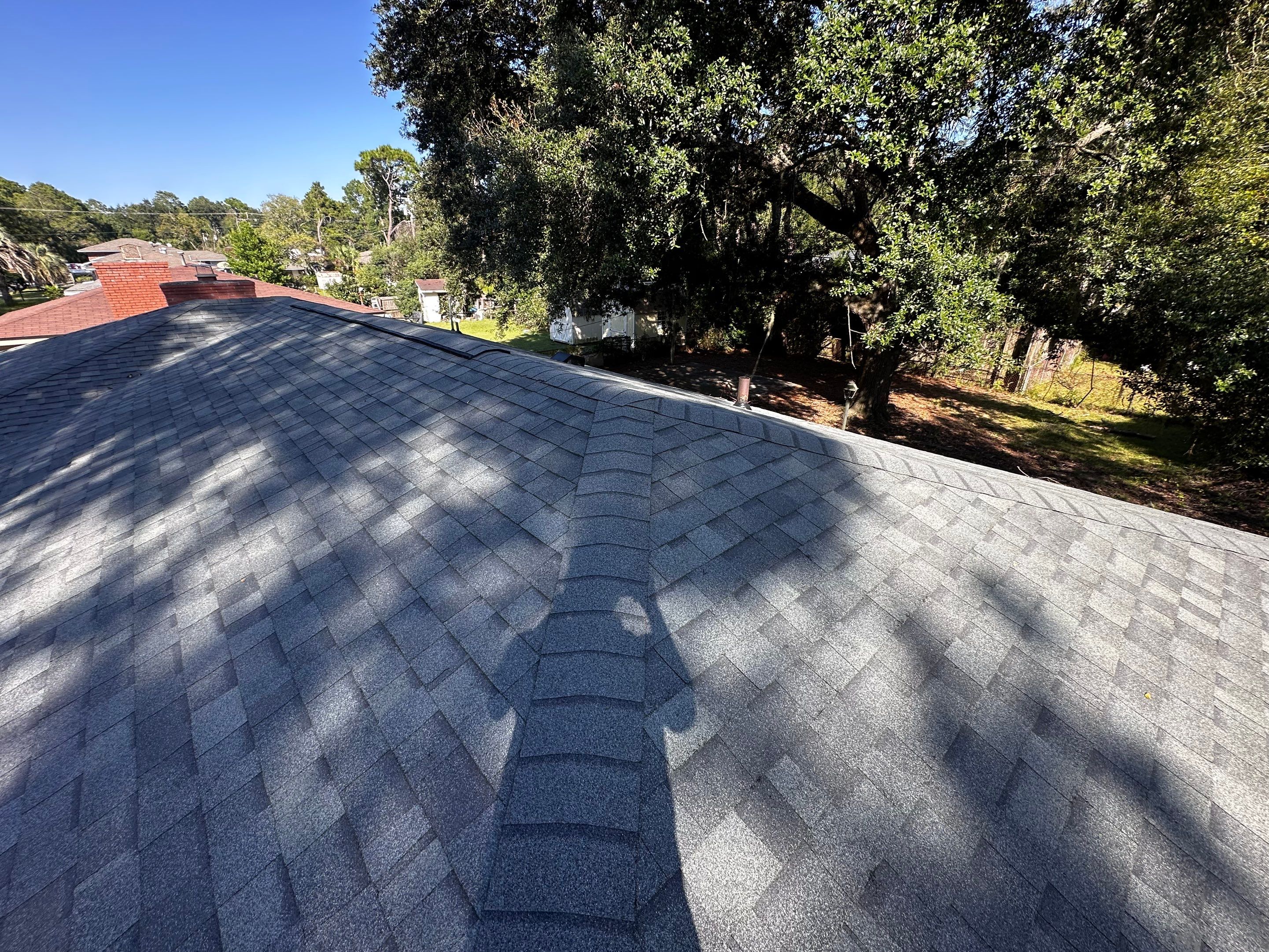 Residential Roofing Installation using Owens Corning Oakridge Estate Grey by Talya Roofing